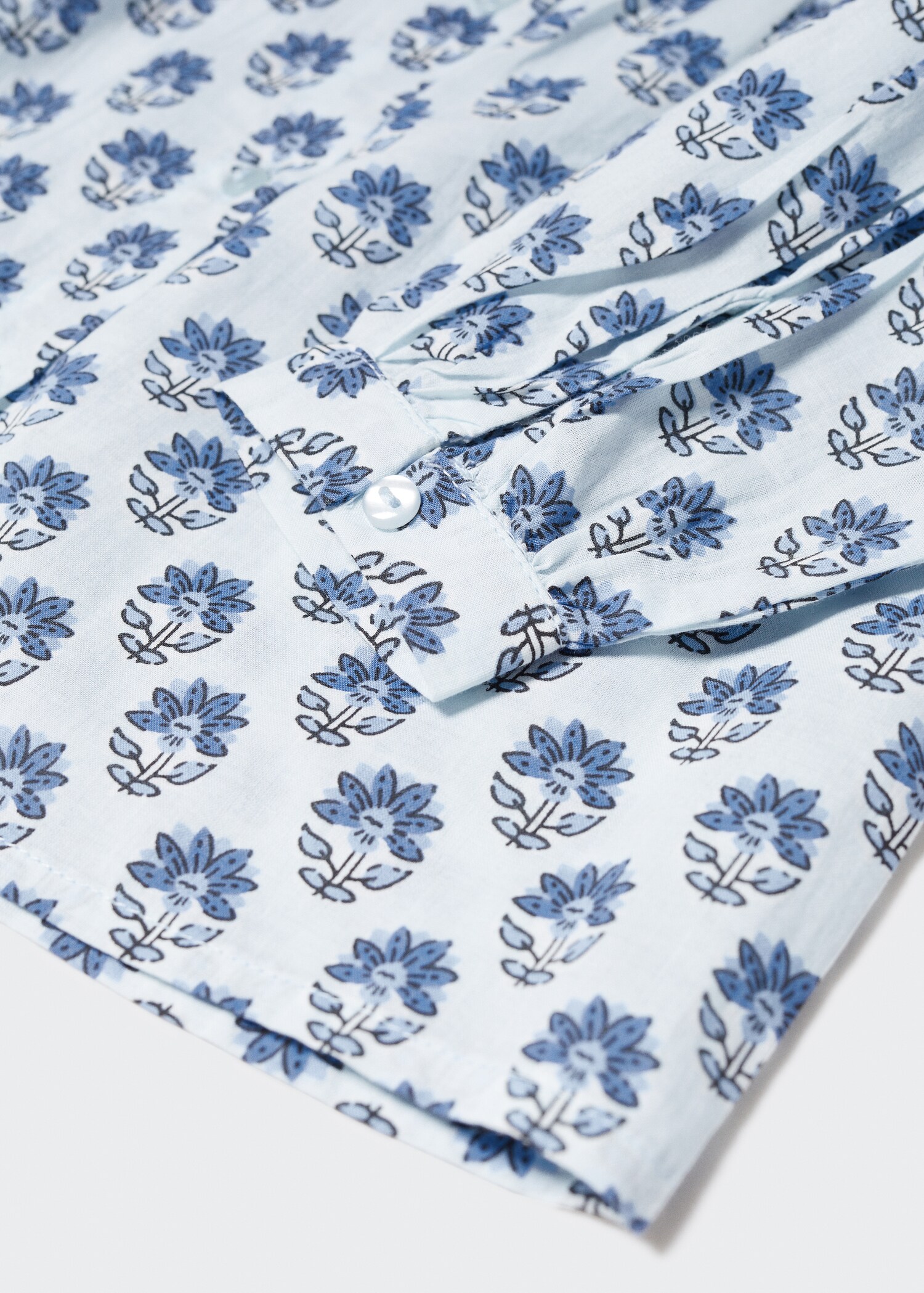 Blouse à fleurs - Détail de l'article 8