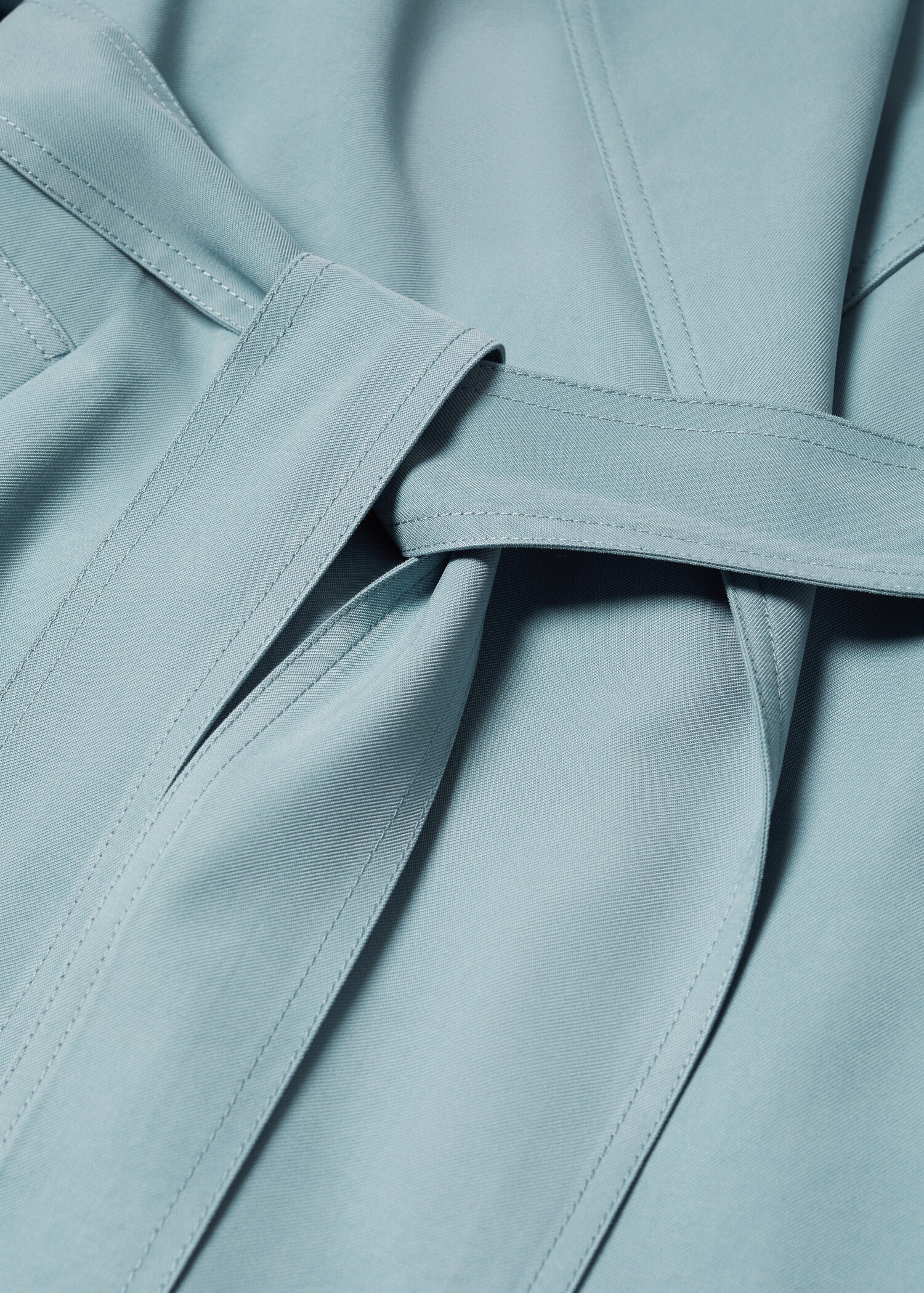 Flowy lapel trench - Details of the article 8