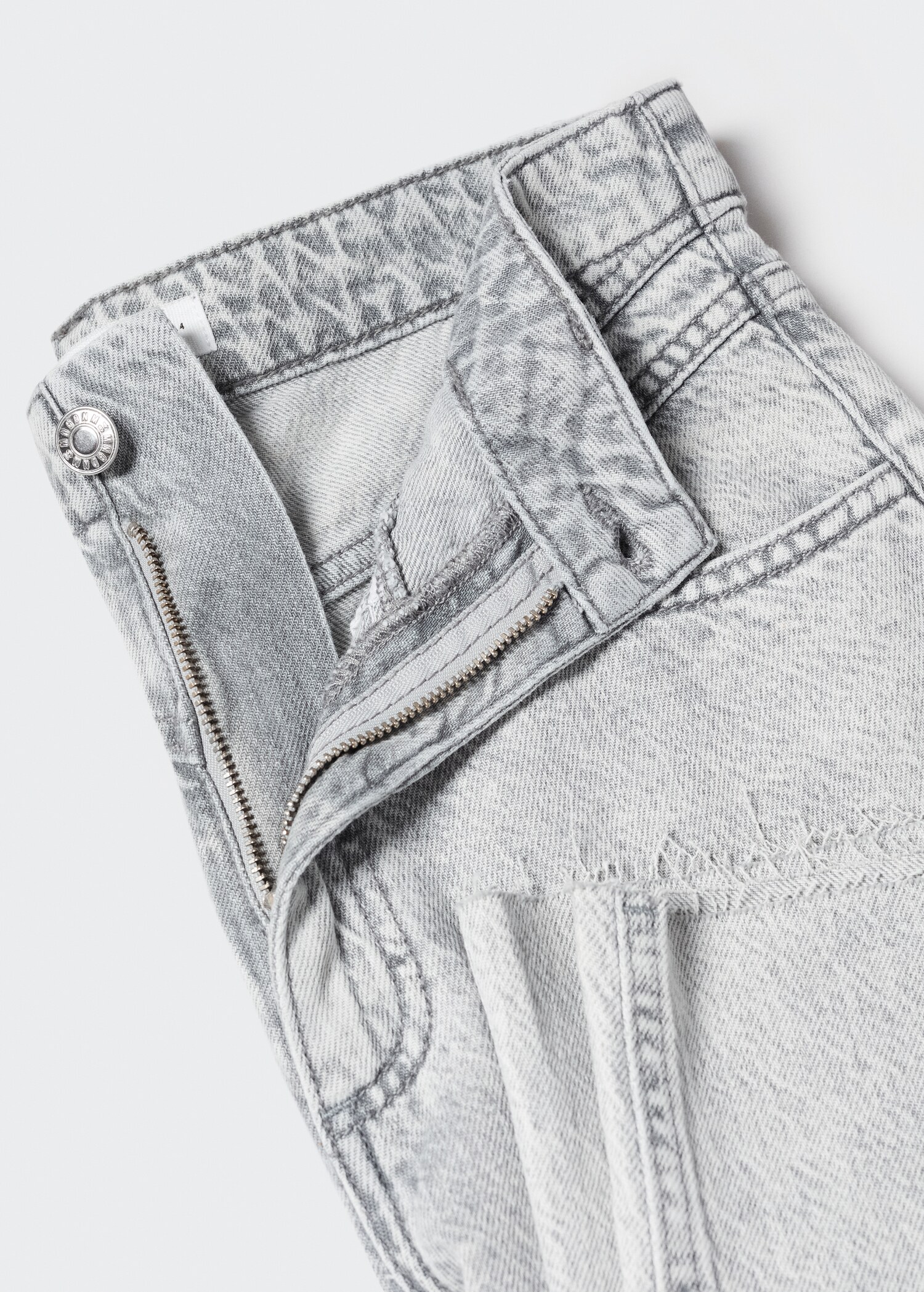 Wideleg low frayed hem jeans - Details of the article 8