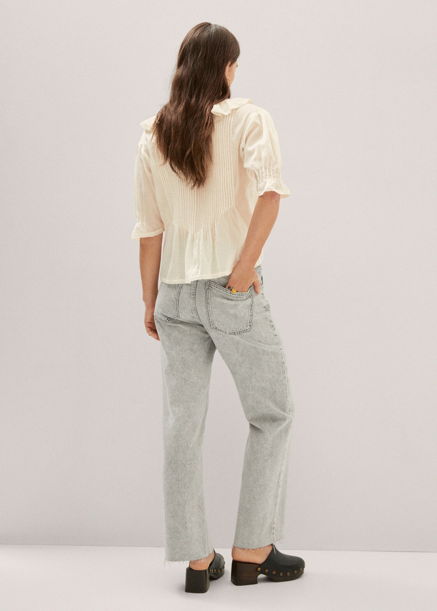 Wideleg low frayed hem jeans - Reverse of the article