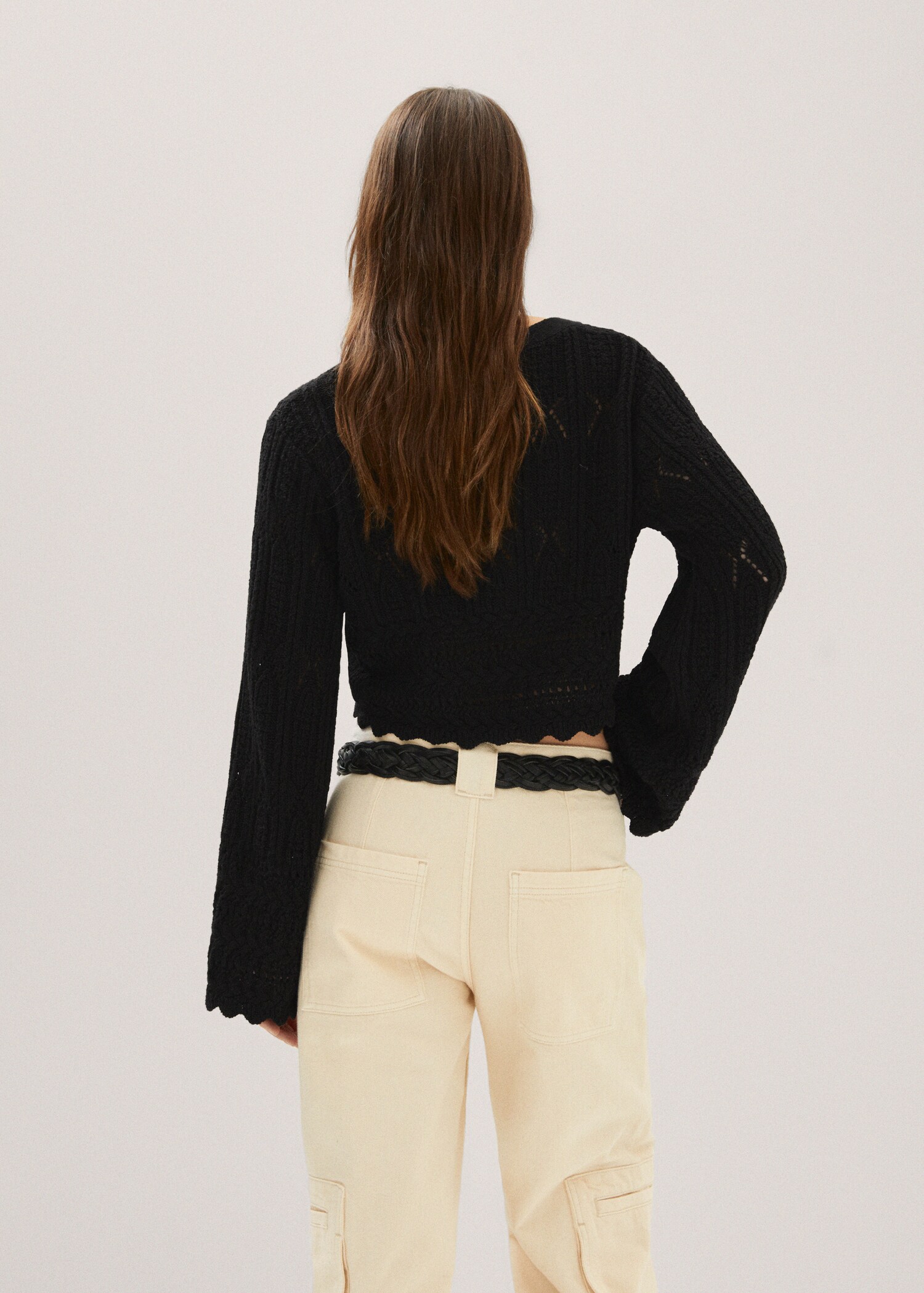 Cropped cardigant with scalloped hem  - Reverse of the article