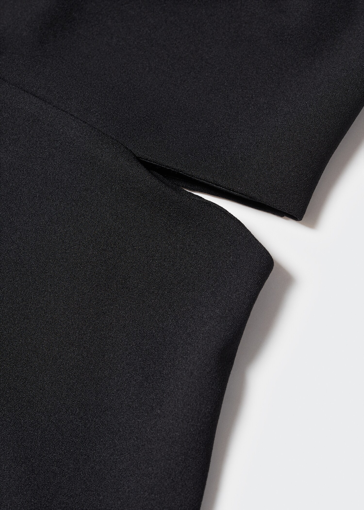 Side slit dress - Details of the article 8