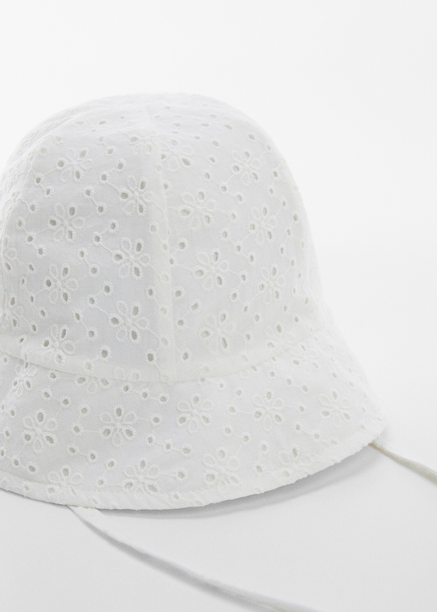 Embroidered bucket hat - Medium plane