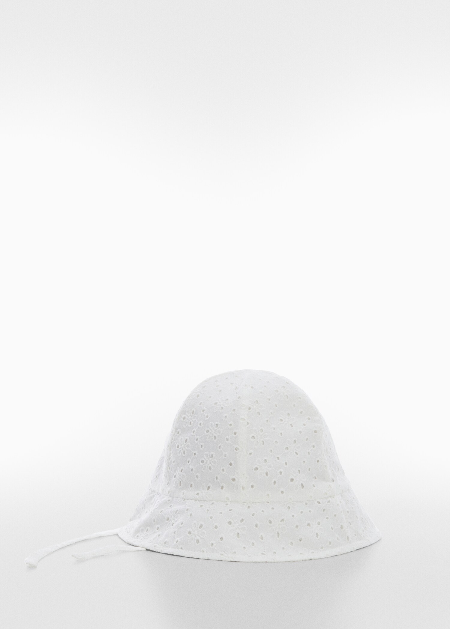 Embroidered bucket hat - Article without model