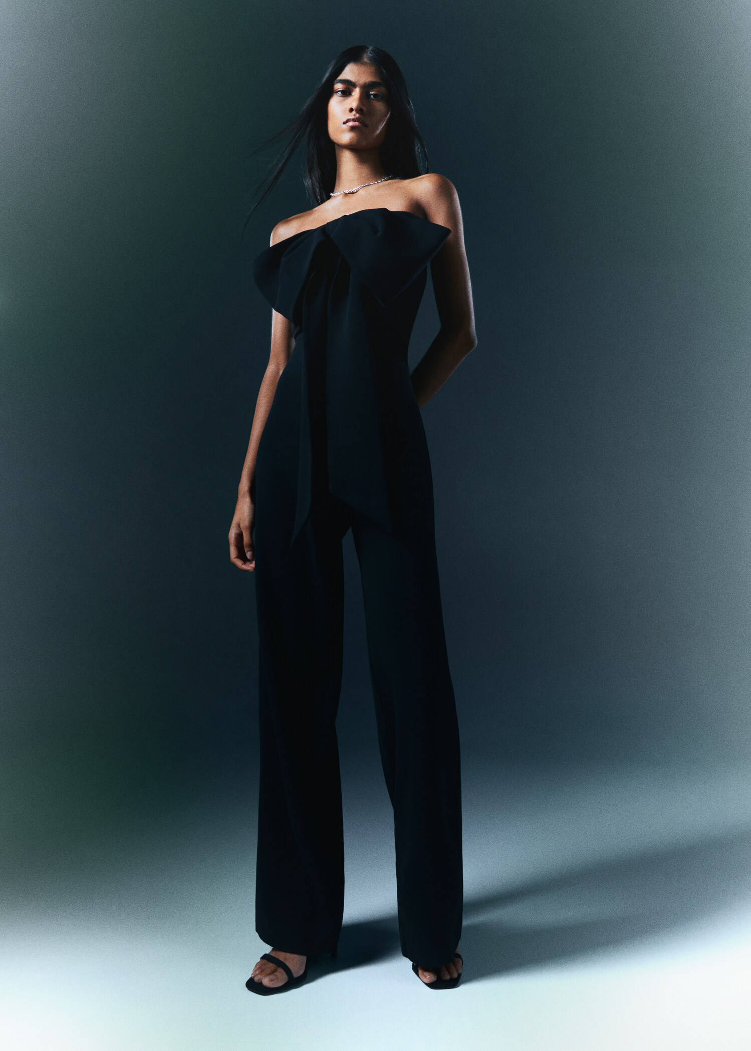 Strapless bow jumpsuit - Details of the article 7