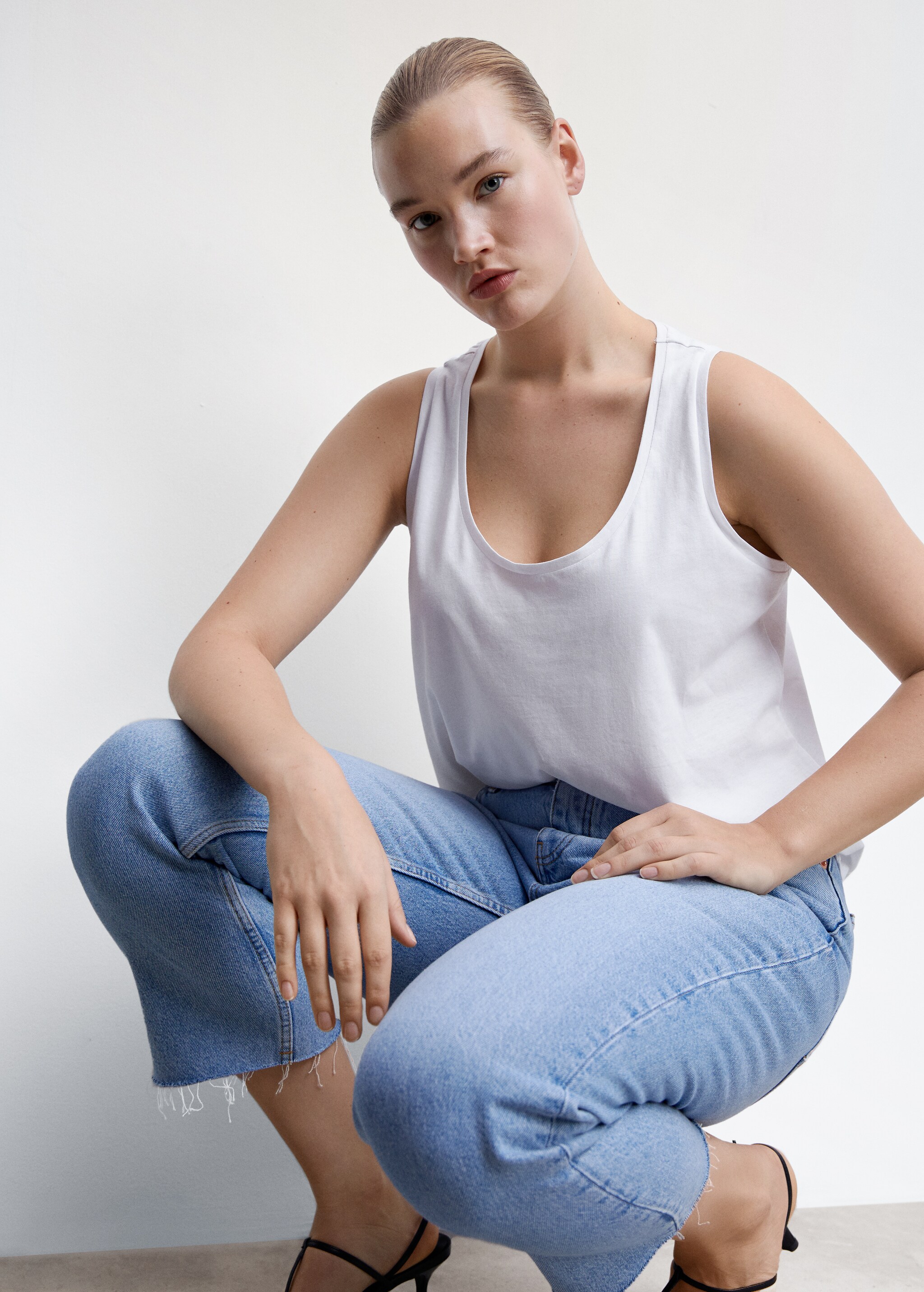 Cotton tank top - Details of the article 4