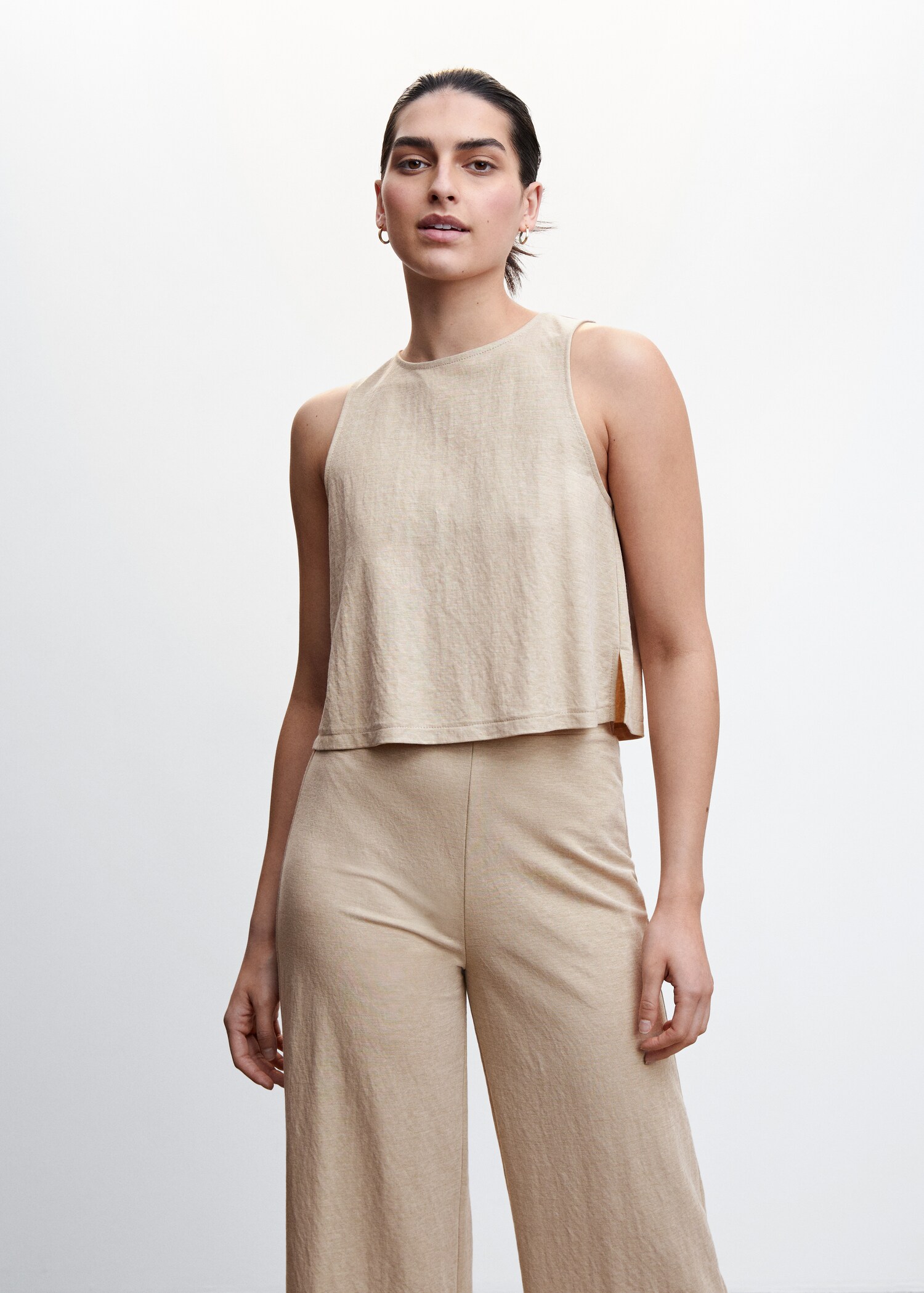 Knitted top with side slits - Medium plane