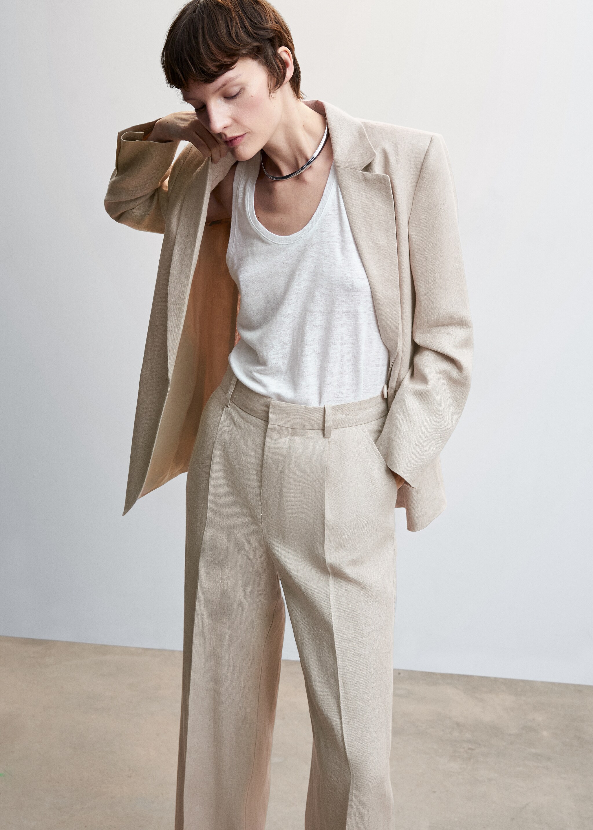 Linen suit trousers - Details of the article 1