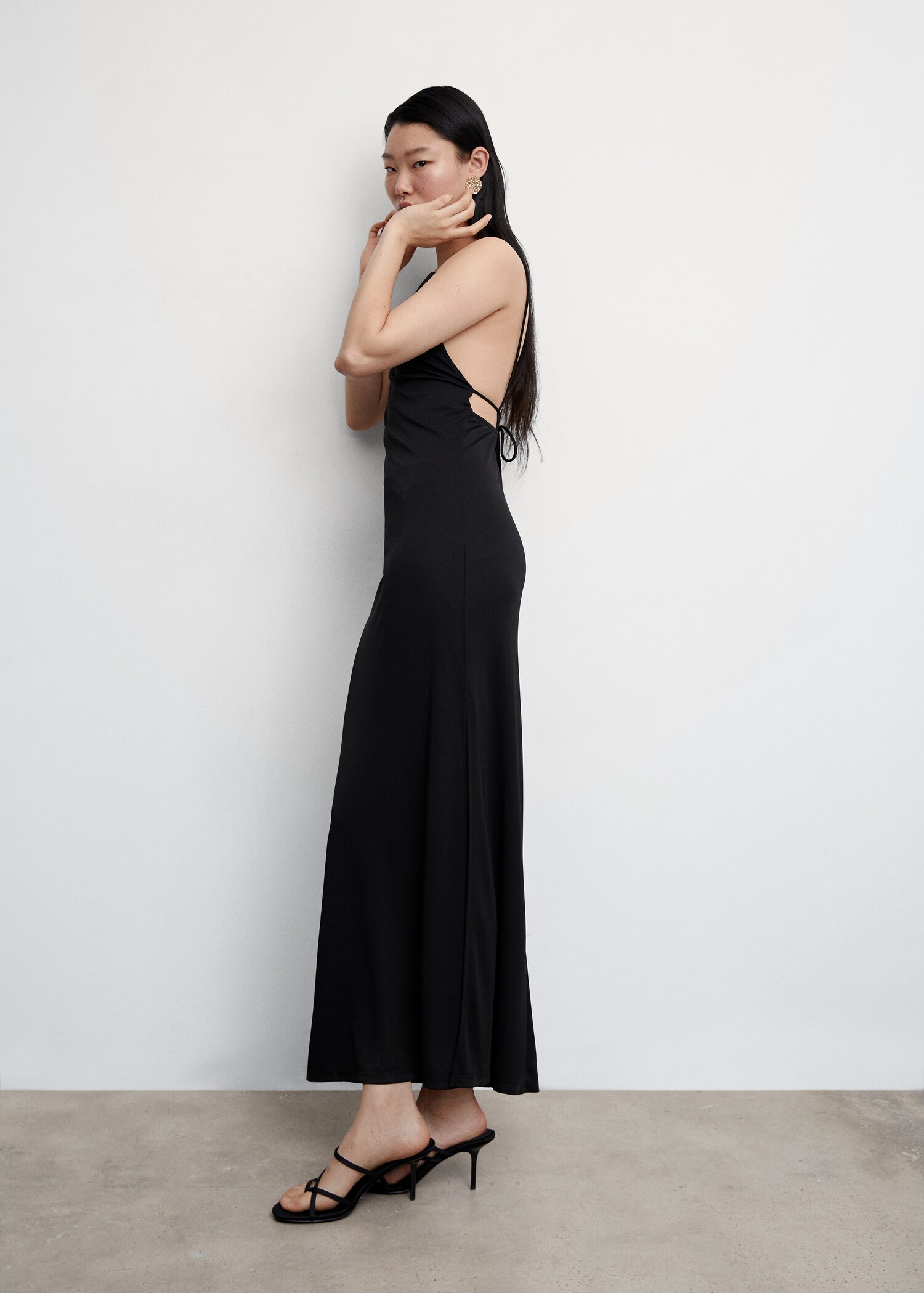 Scoop-back bodycon dress - Details of the article 2