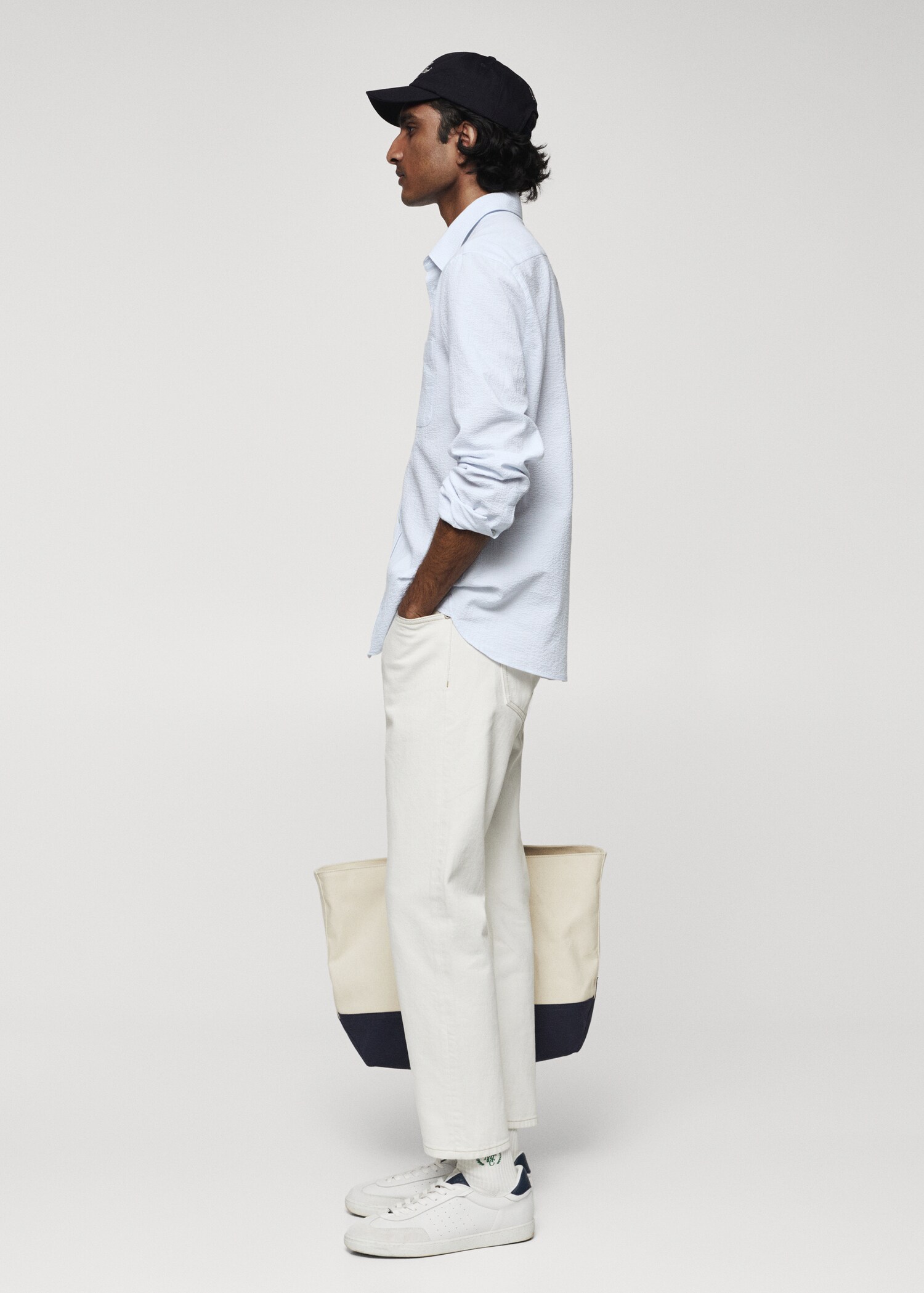 Pocket textured shirt - Details of the article 2