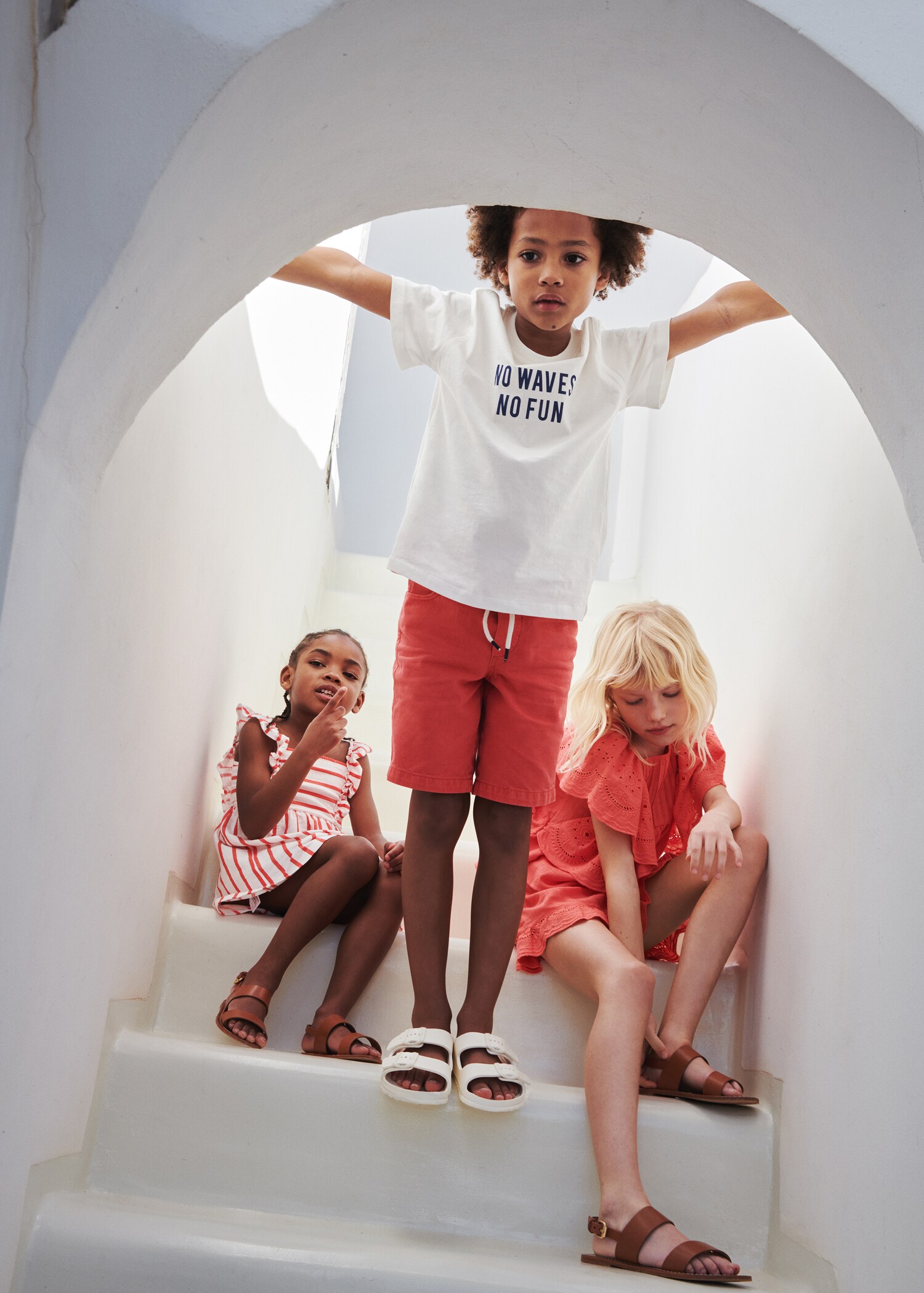 Cotton shorts with elastic waist - Details of the article 5