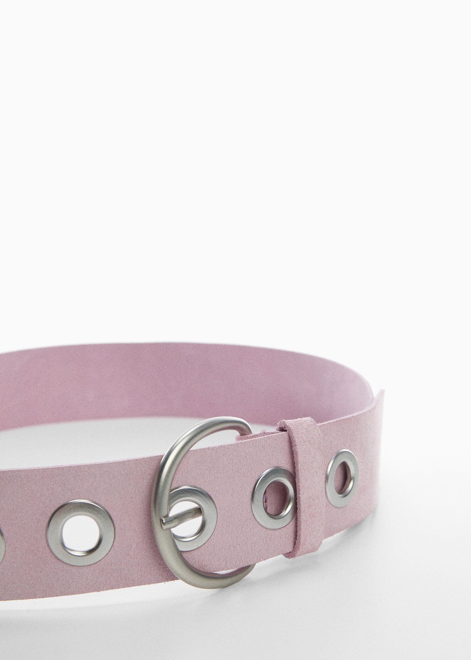 Ceinture en cuir anneaux - Plan moyen