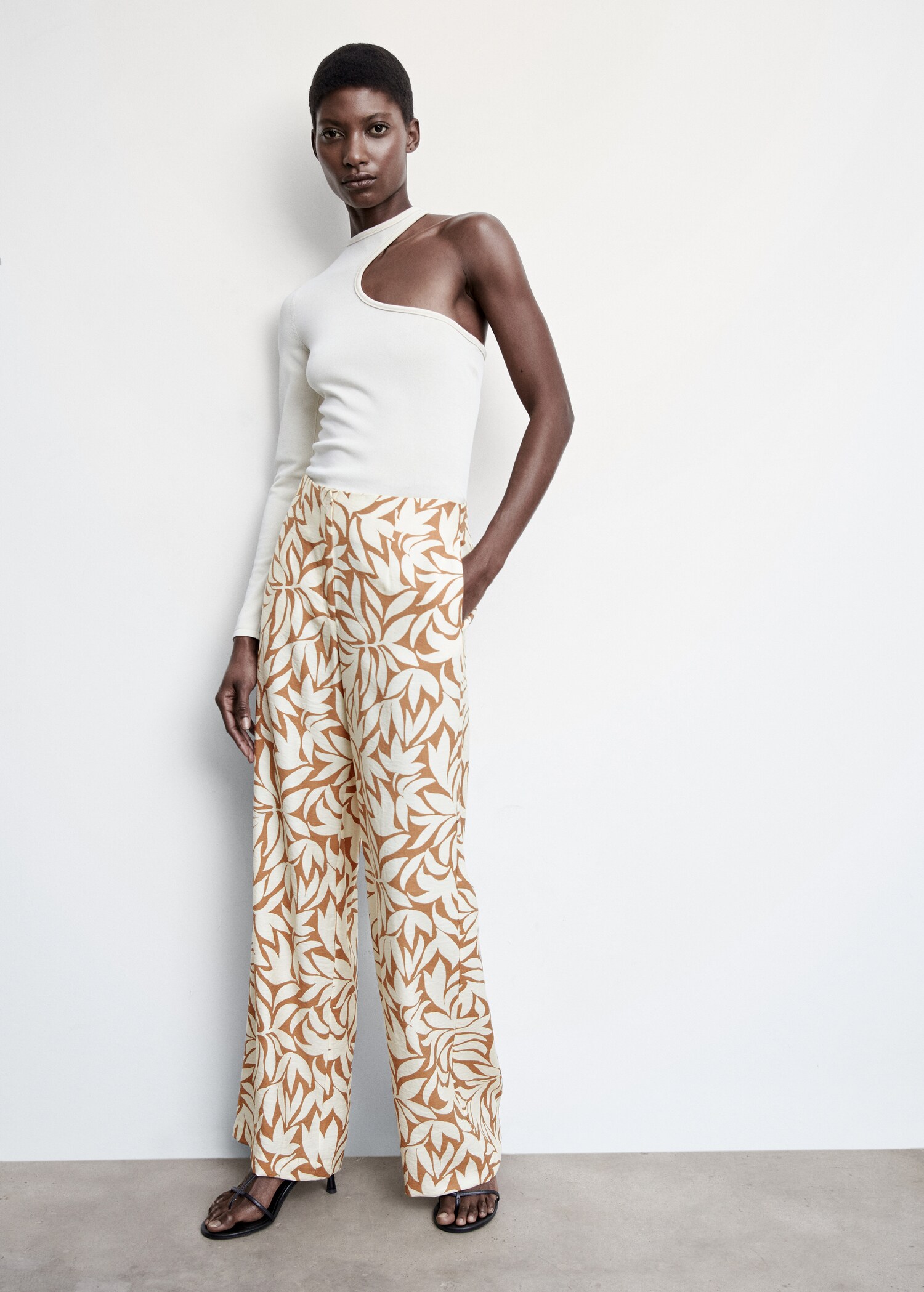 Printed palazzo pants - Details of the article 2
