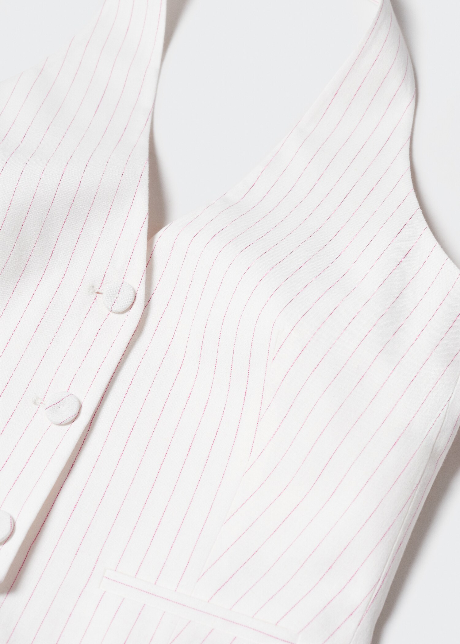 Halter-neck vest with buttons - Details of the article 8