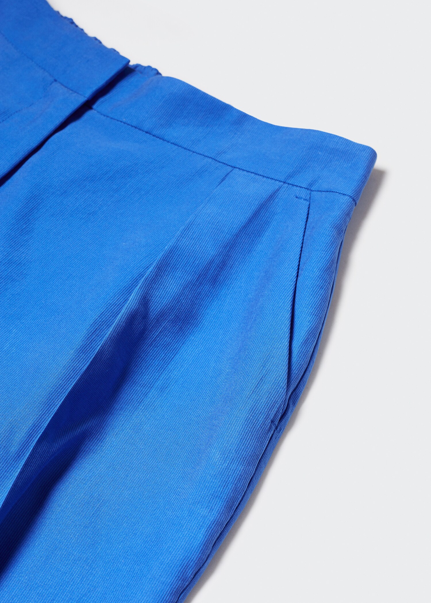 Straight-fit pleated pants - Details of the article 8