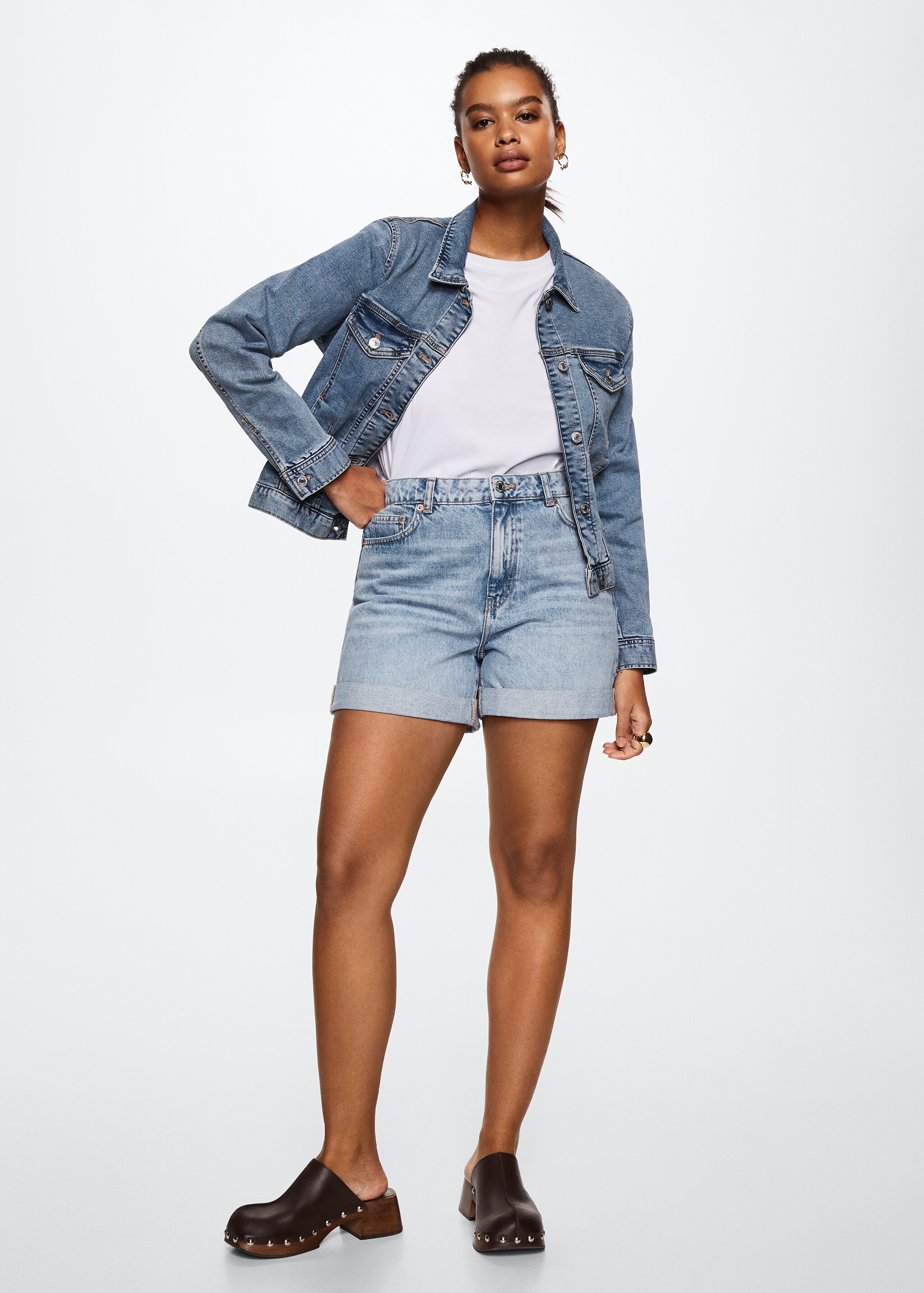 Mom-fit denim shorts - Details of the article 4