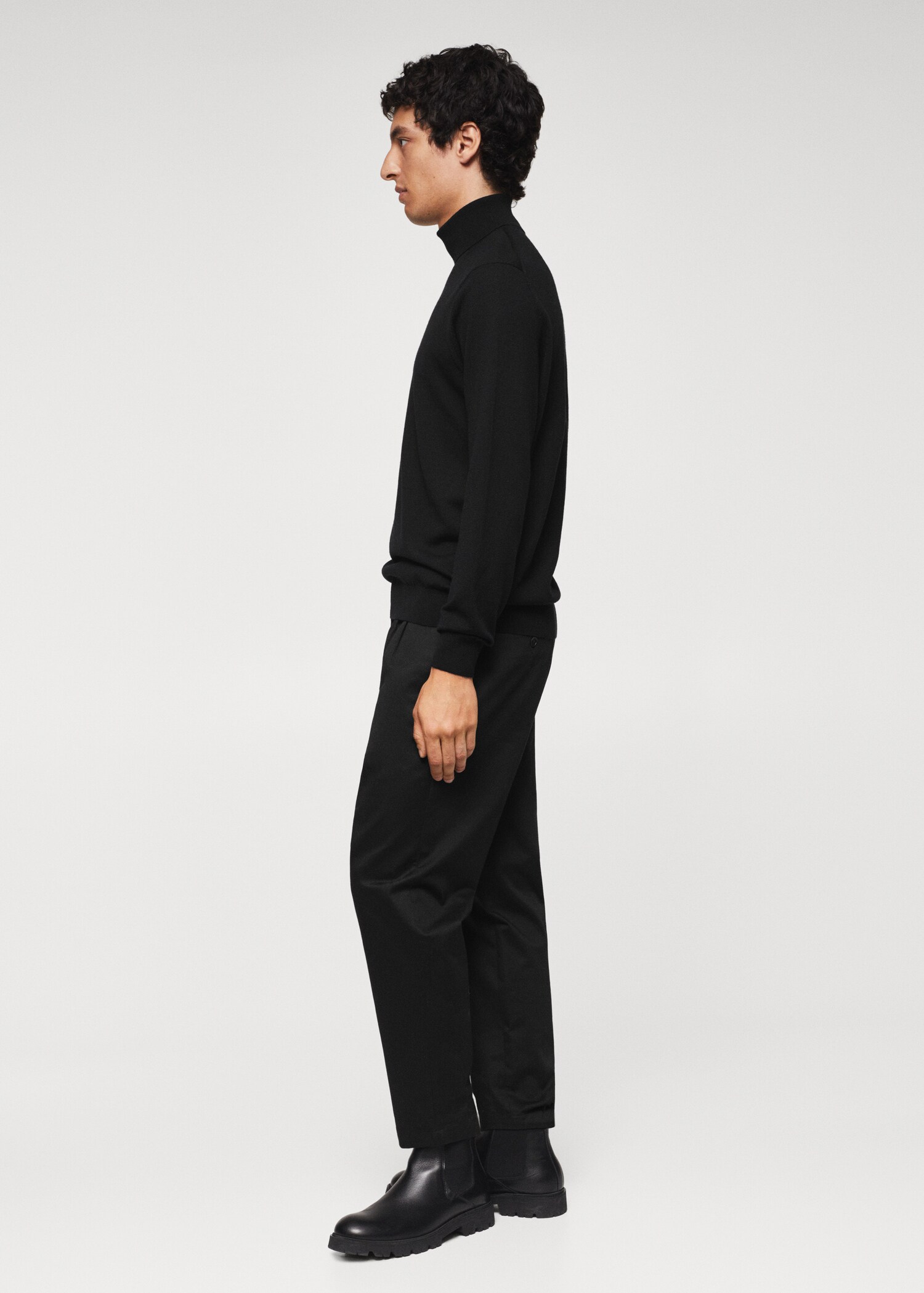 Turtleneck wool sweater - Details of the article 2