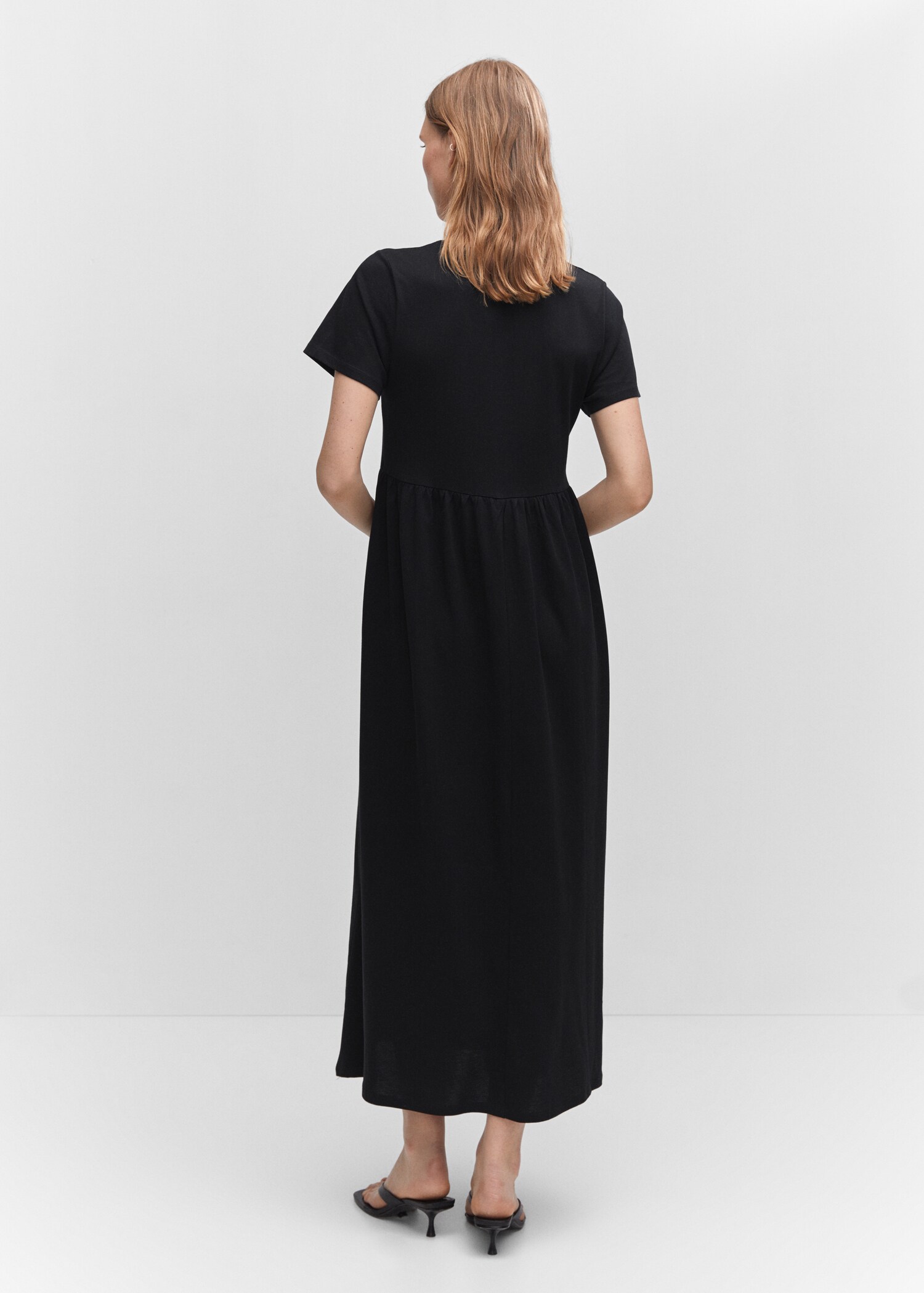 Vestido punto largo - Reverso del artículo