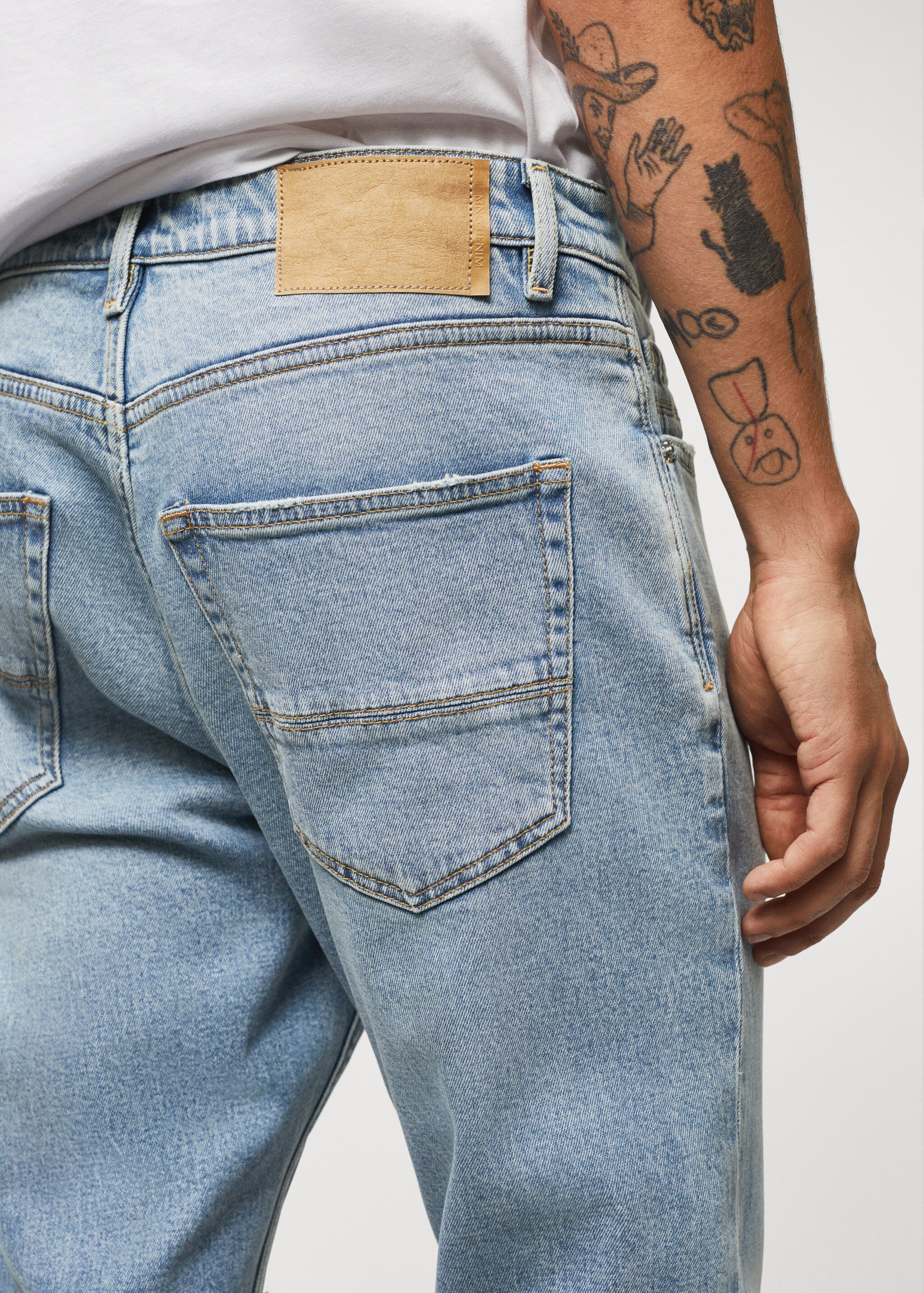 Tom tapered fit jeans - Details of the article 3
