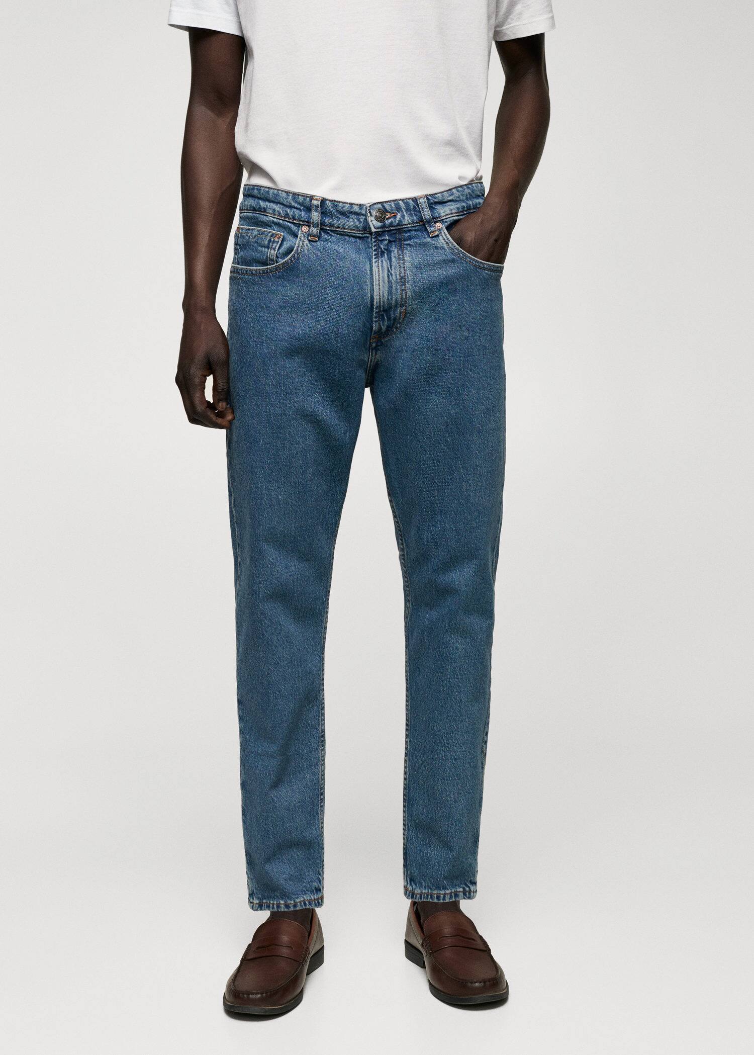 Jeans Ben tapered e cropped - Plano médio