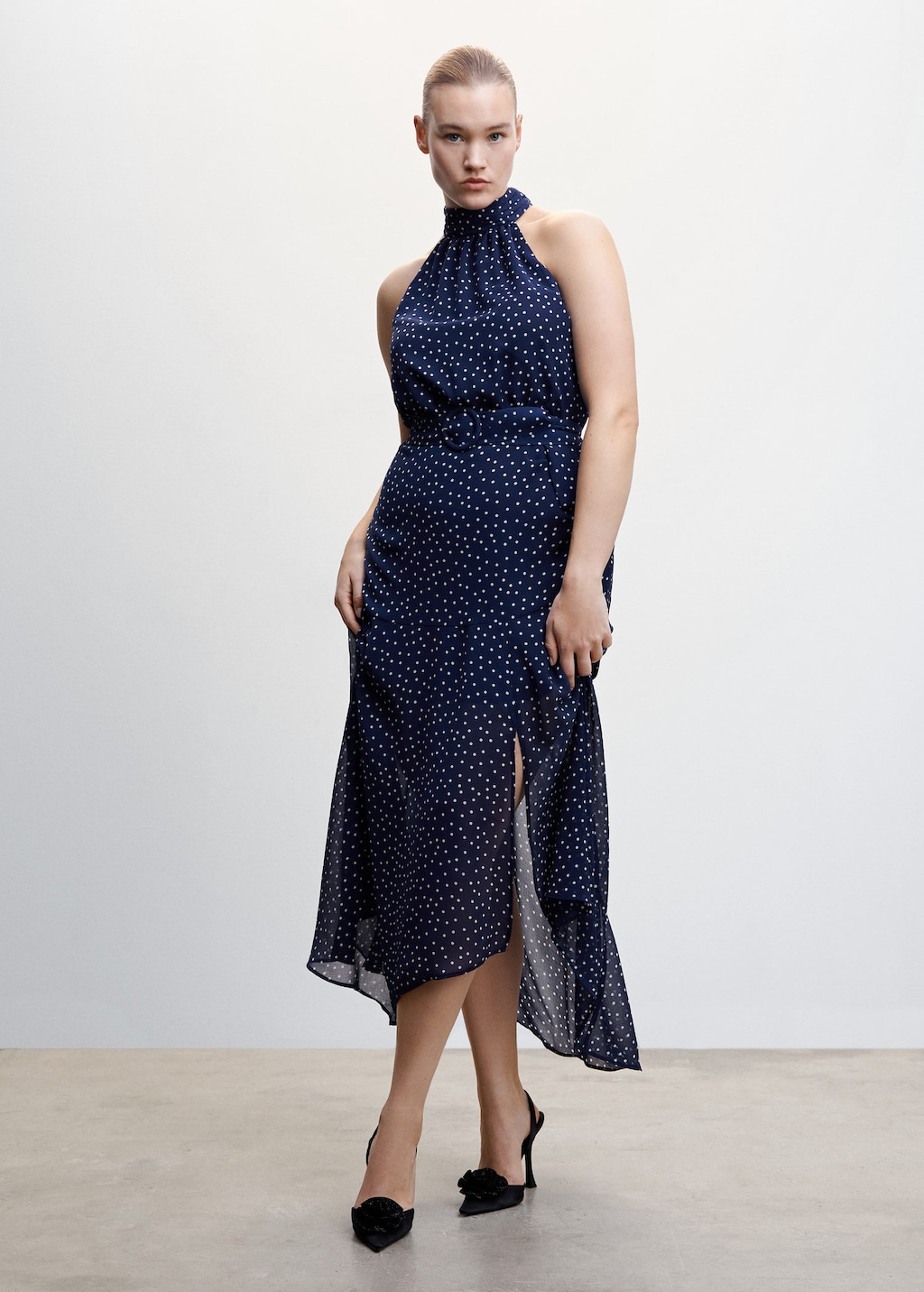 Vestidos sales e macacões