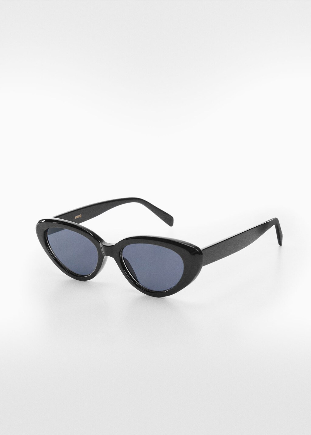 Gafas de sol de Mujer 2024 MANGO OUTLET Espa a
