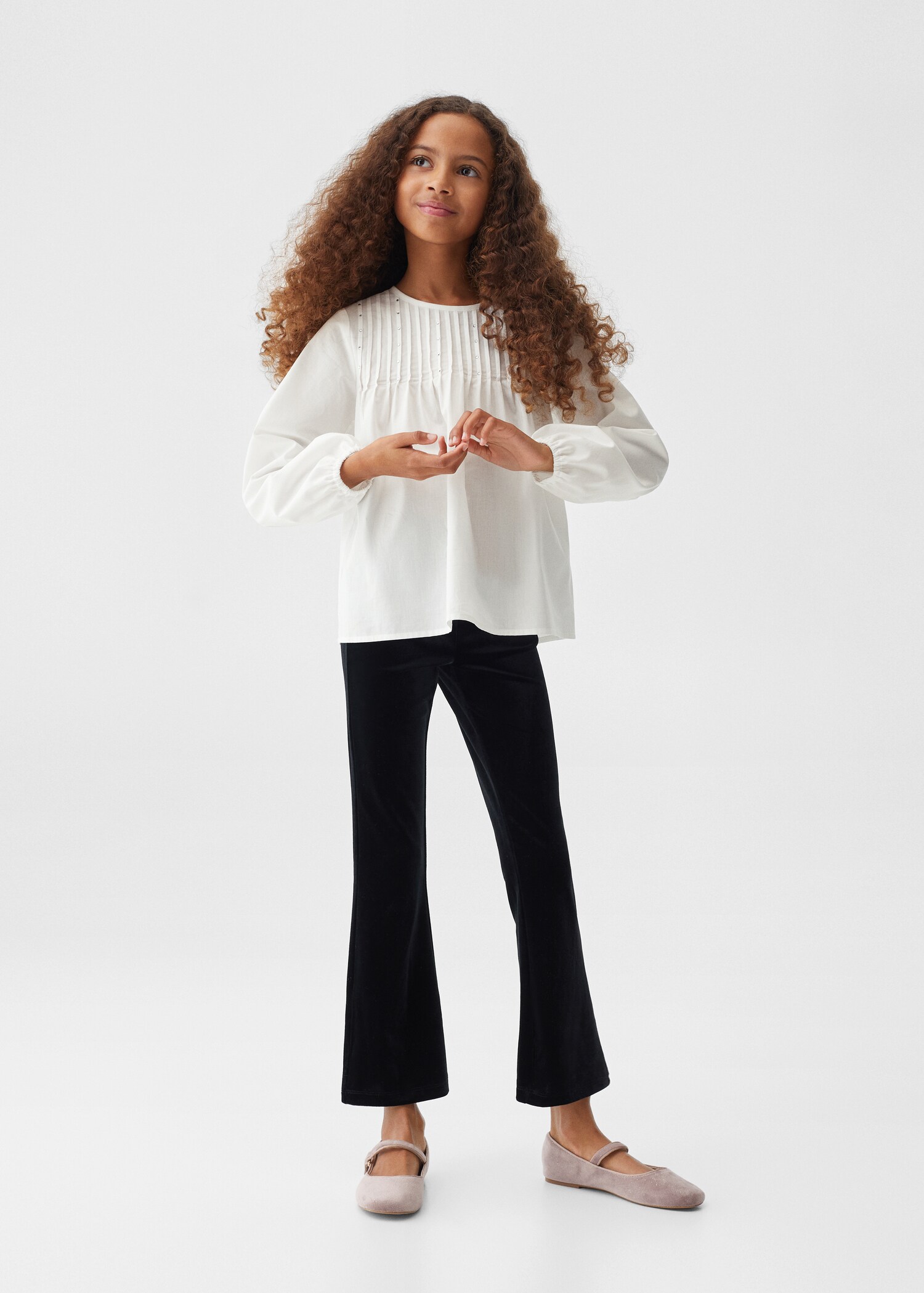 Pleated details blouse - General plane