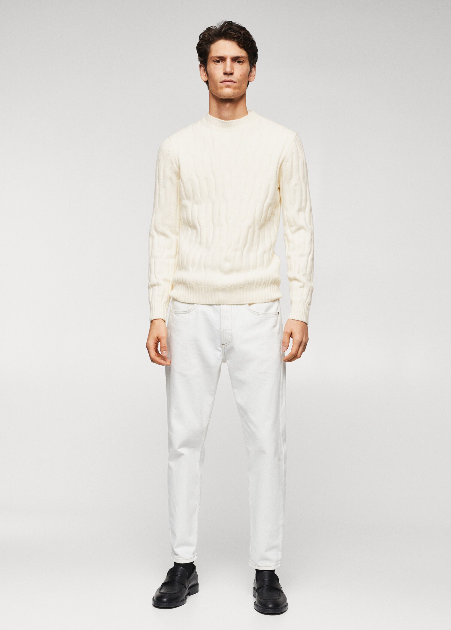 Knitted braided sweater - General plane