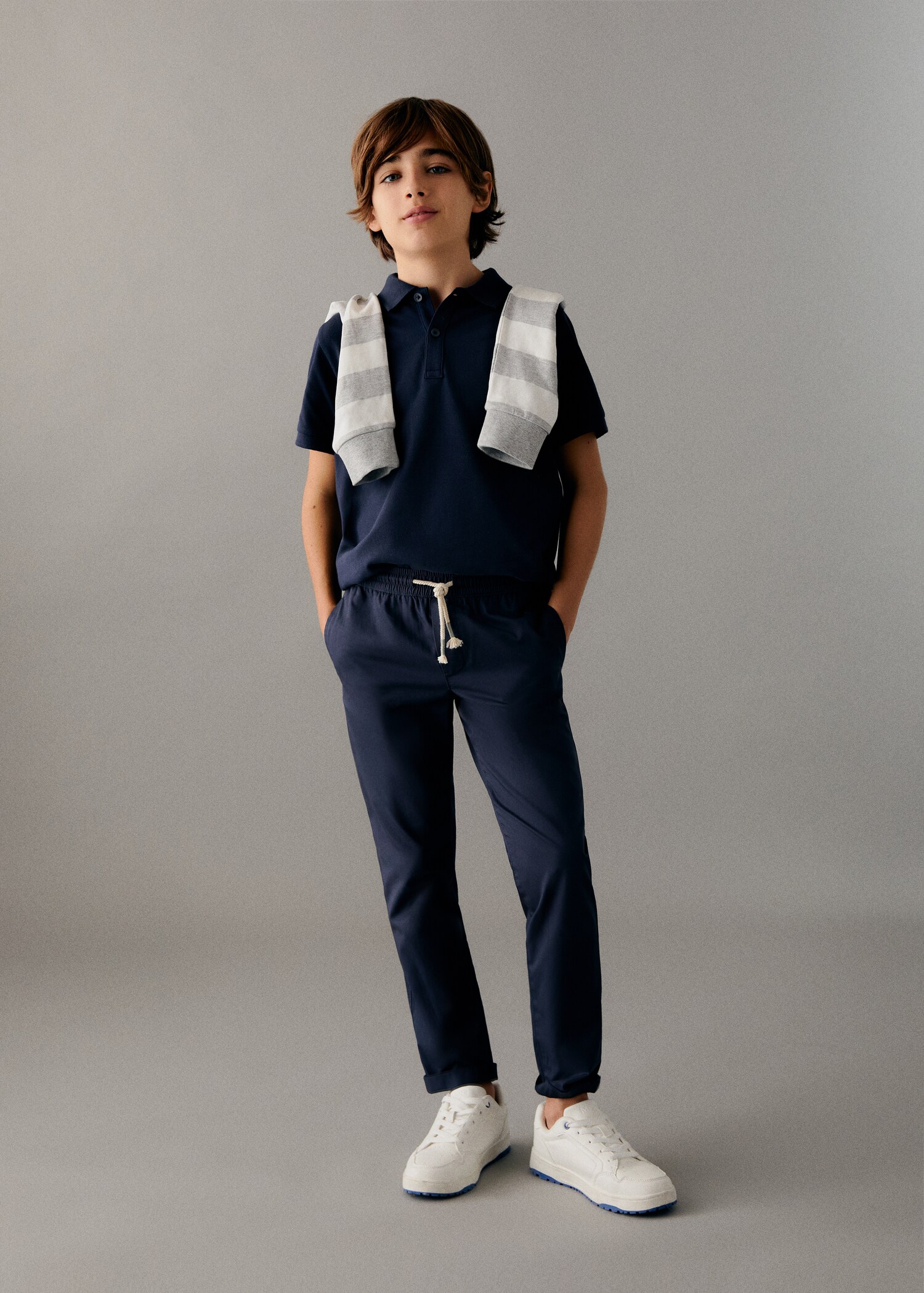 Straight-fit trousers with elastic waist - General plane