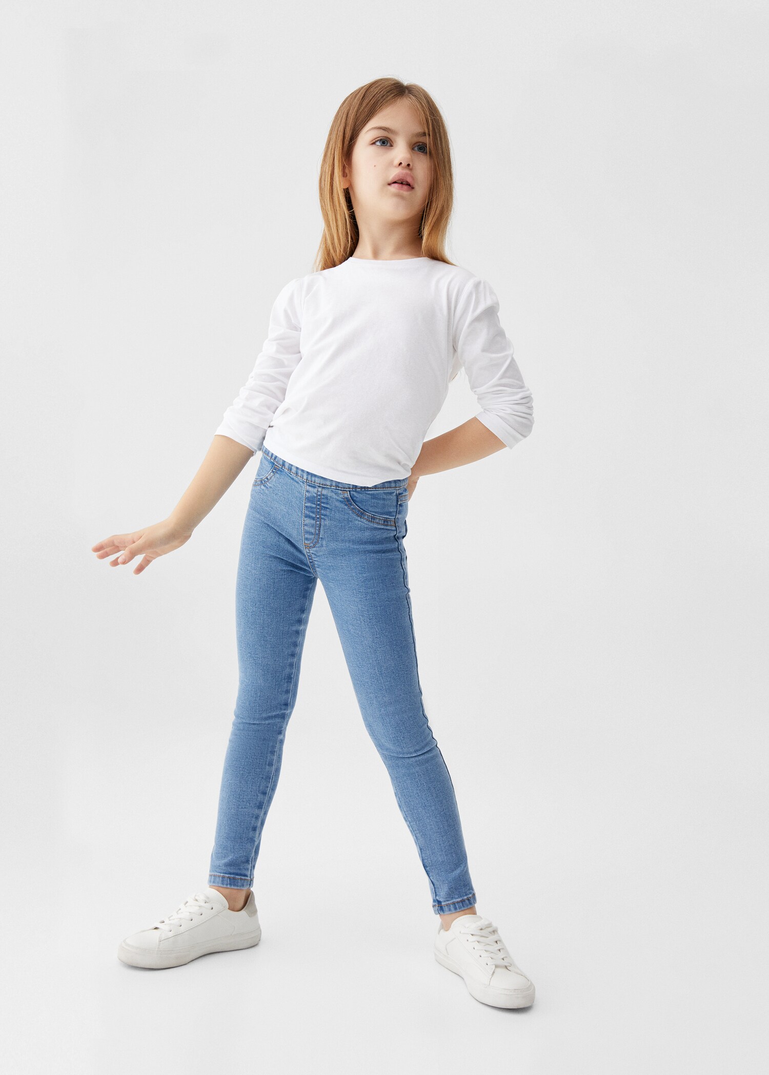 Jeggings tiro alto elásticos - Plano general