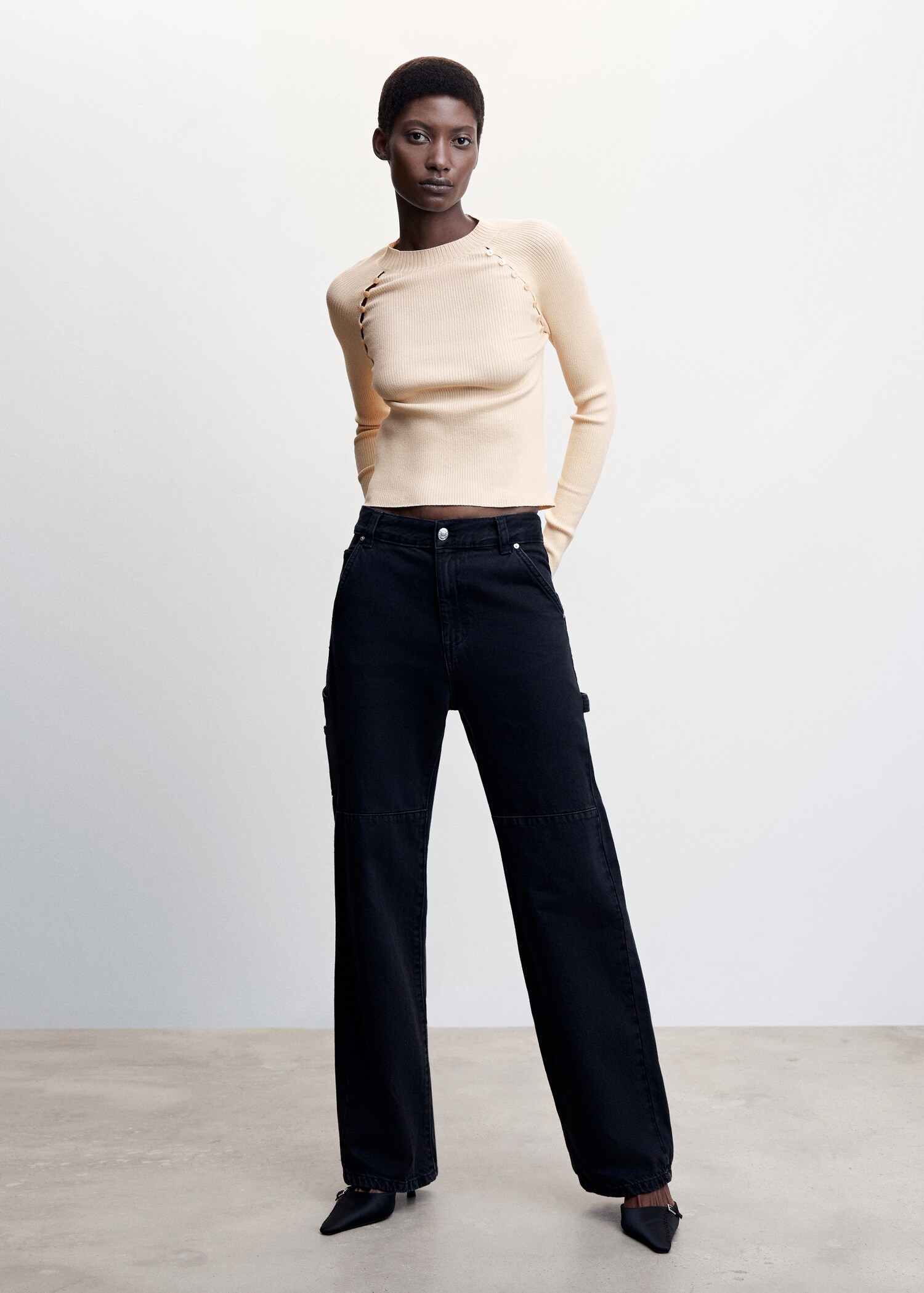 Buttons detail knit sweater - General plane
