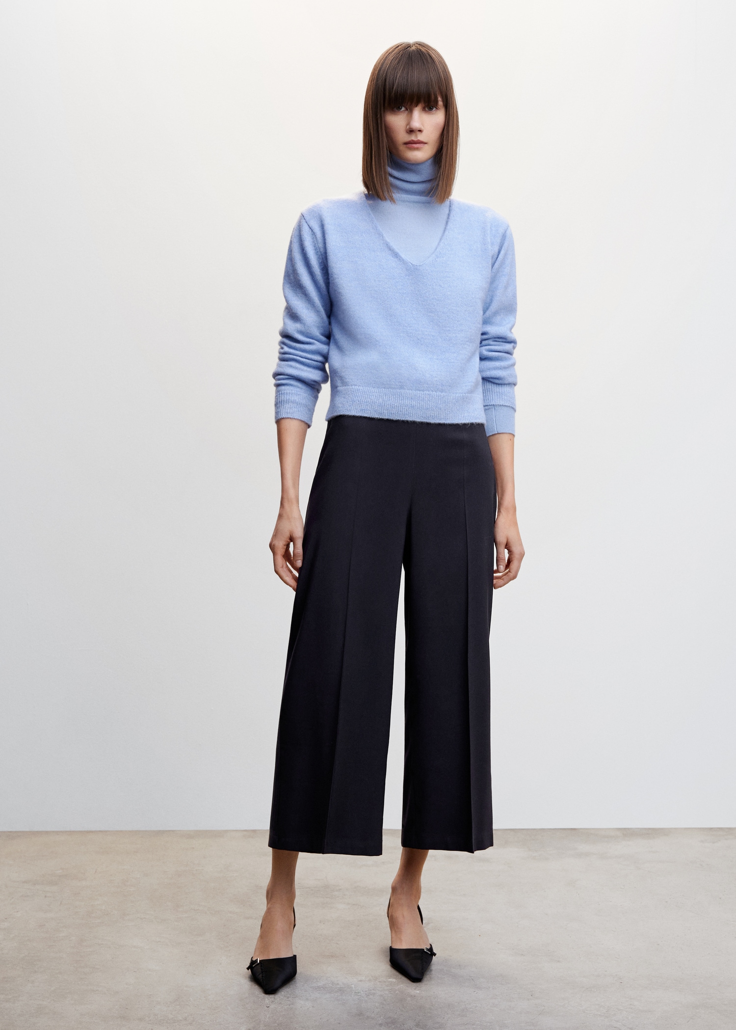 High-waist palazzo pants - General plane
