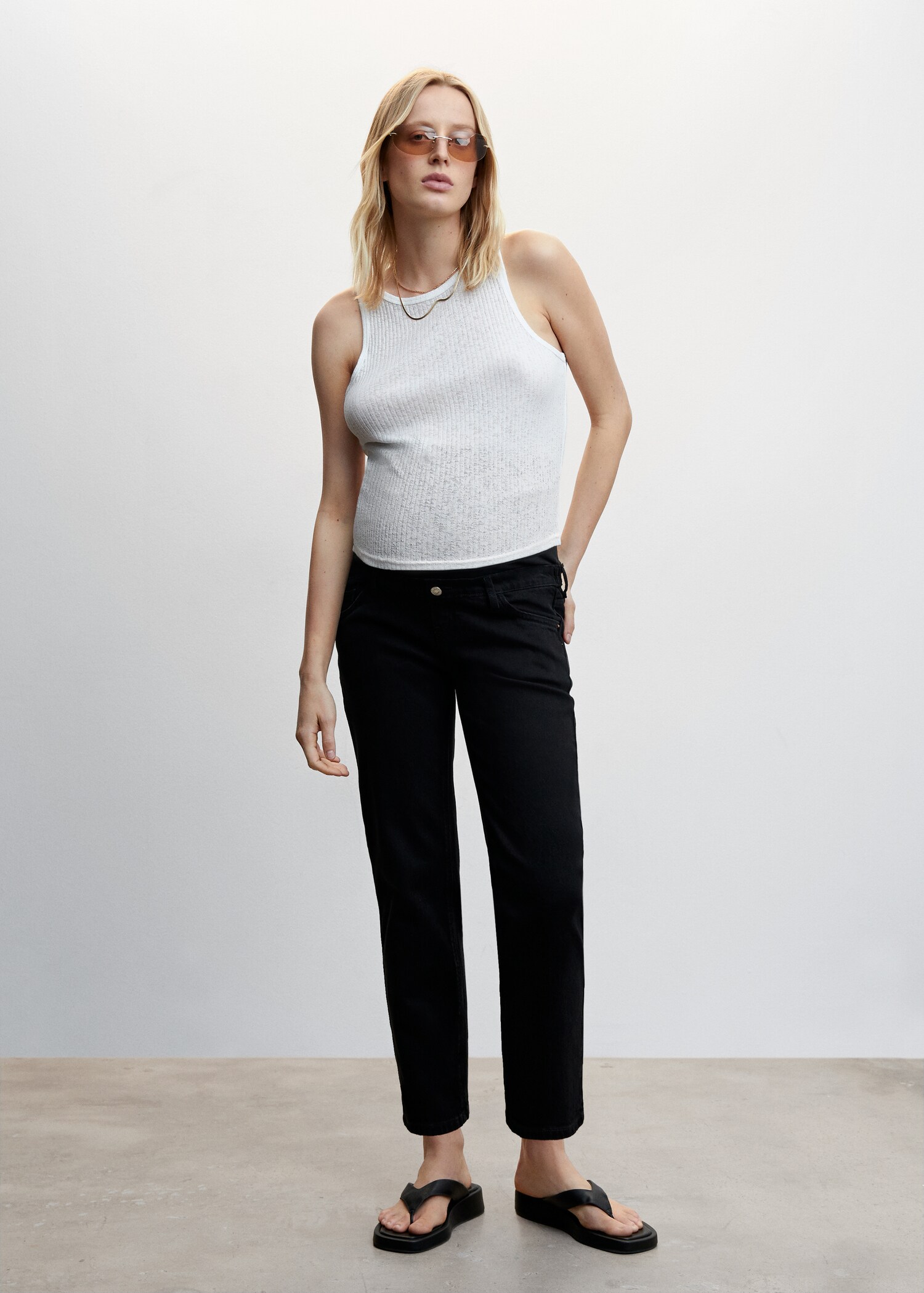 Maternity Straight Jeans - General plane