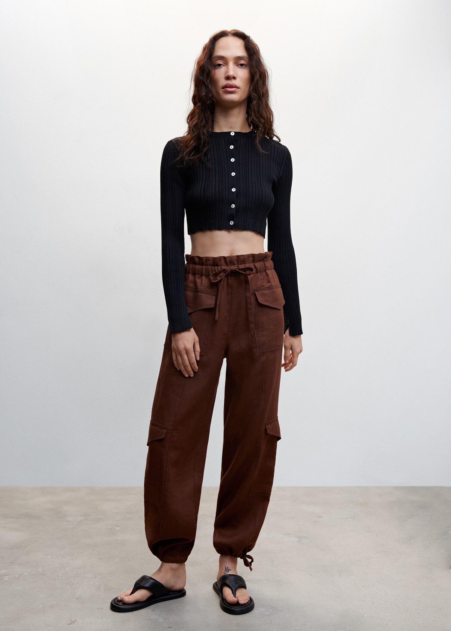 Linen cargo trousers - General plane