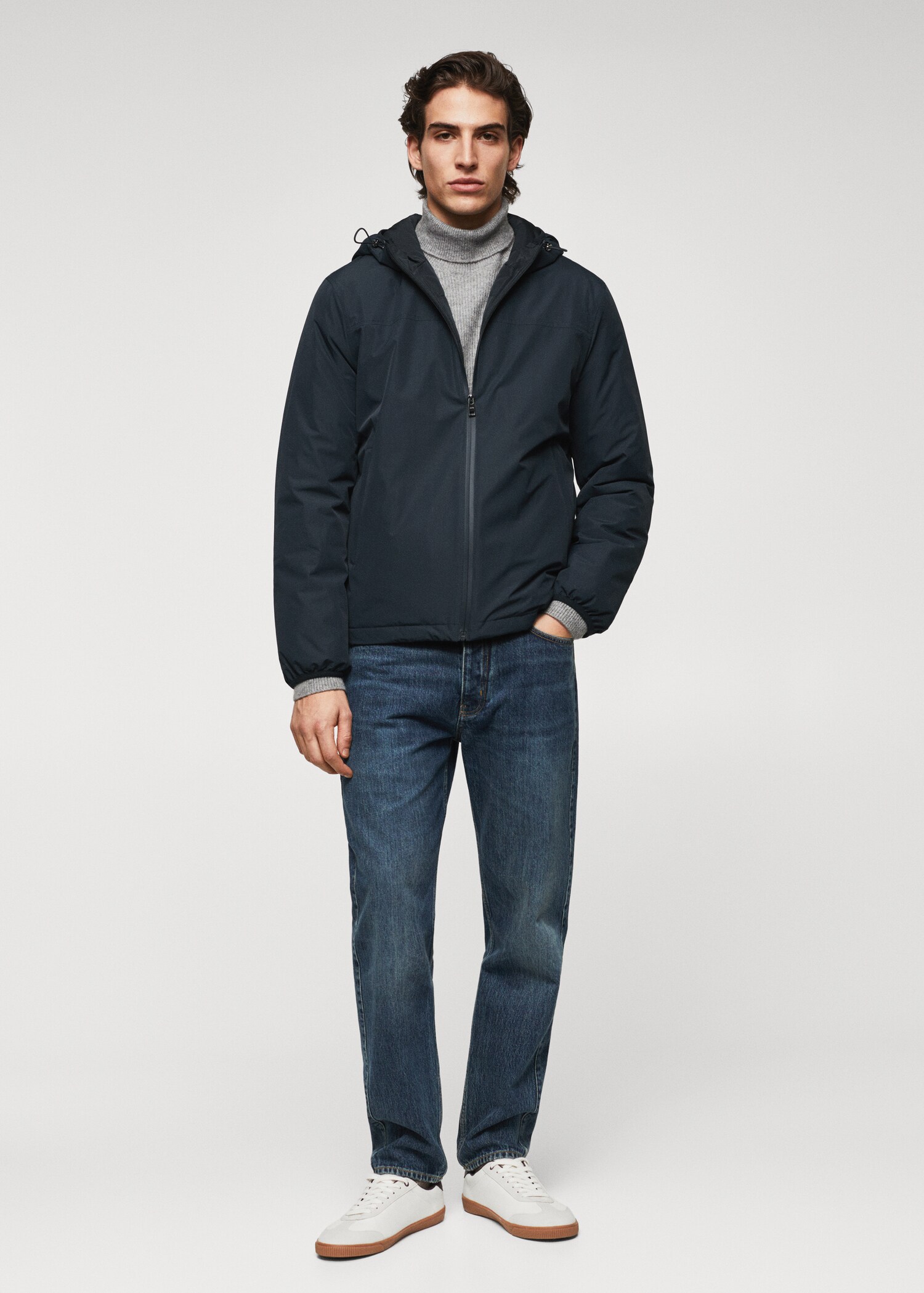Jaqueta impermeable caputxa - Pla general