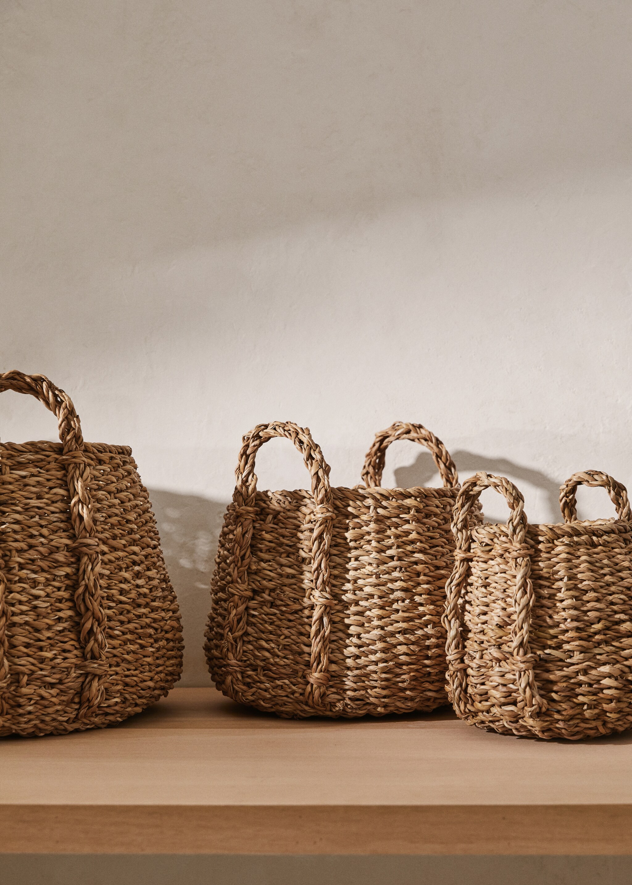 Natural fiber basket 21x20cm - General plane
