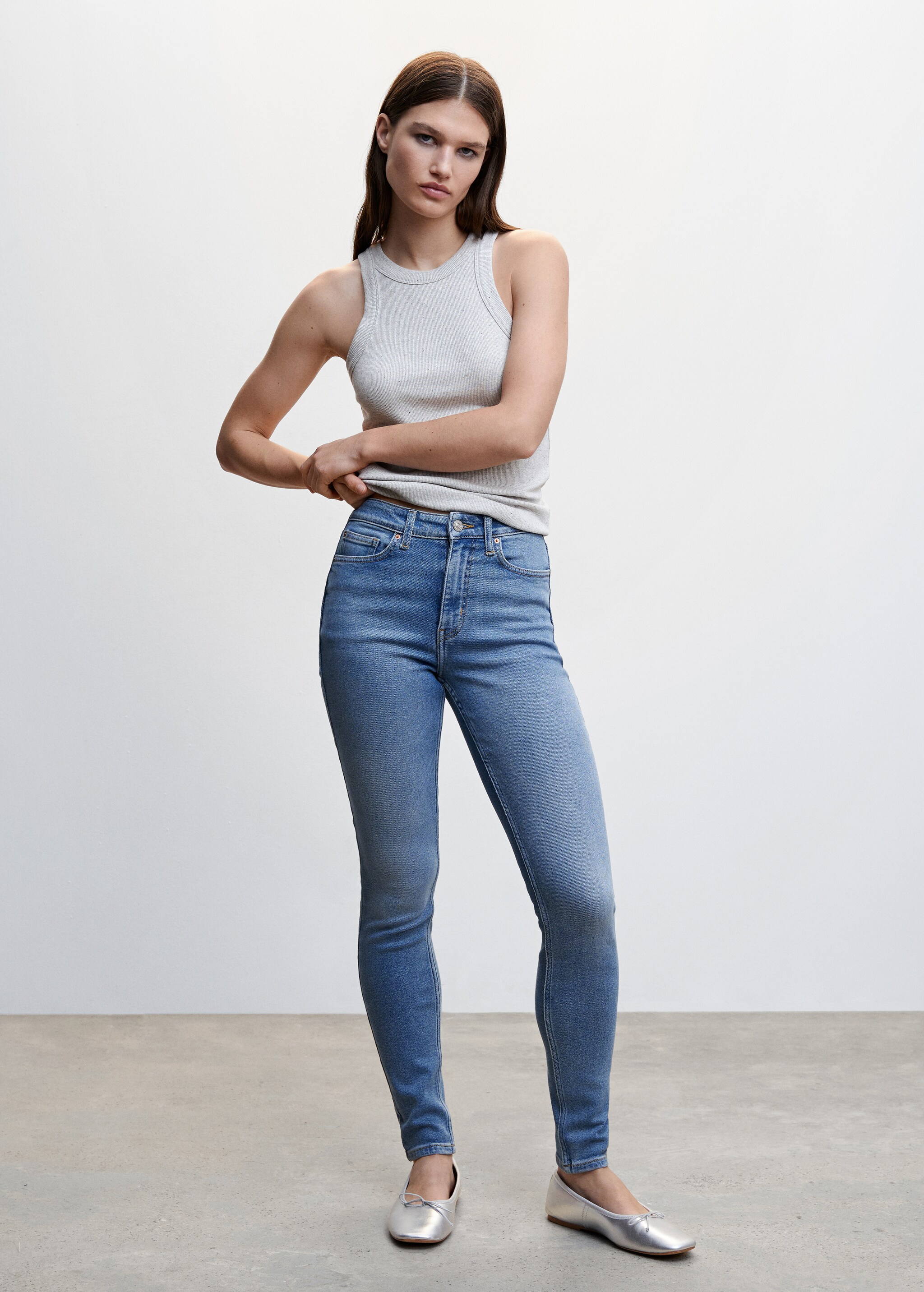 High-rise skinny jeans - General plane