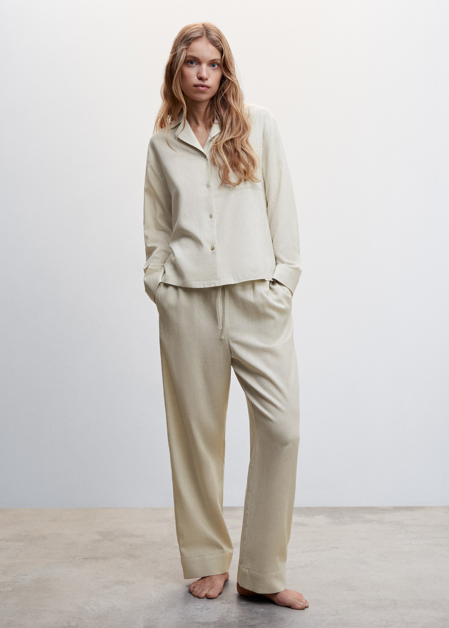 Linen pyjama trousers - General plane