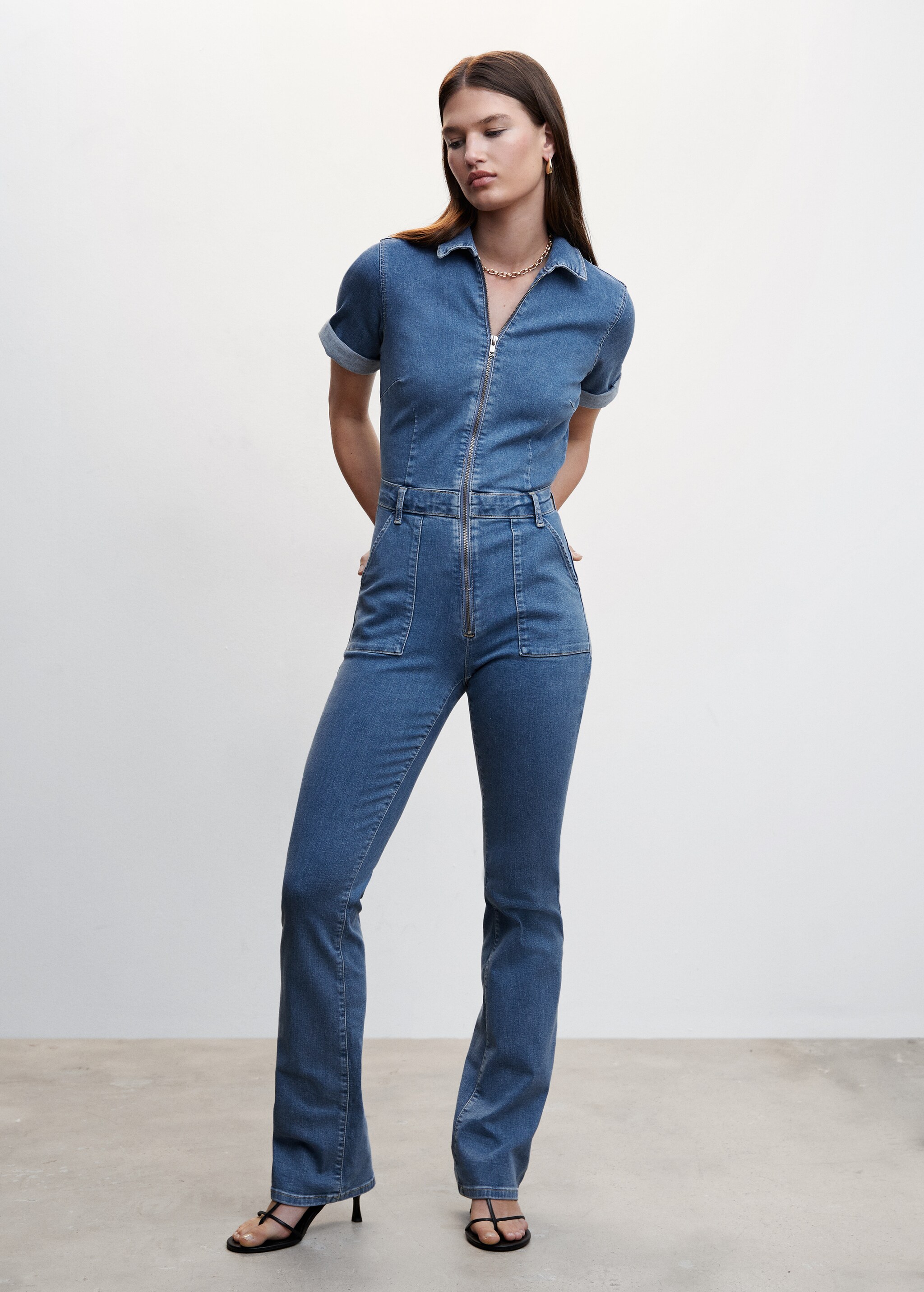 Jeans-Jumpsuit mit Reißverschluss - Allgemeine Ansicht
