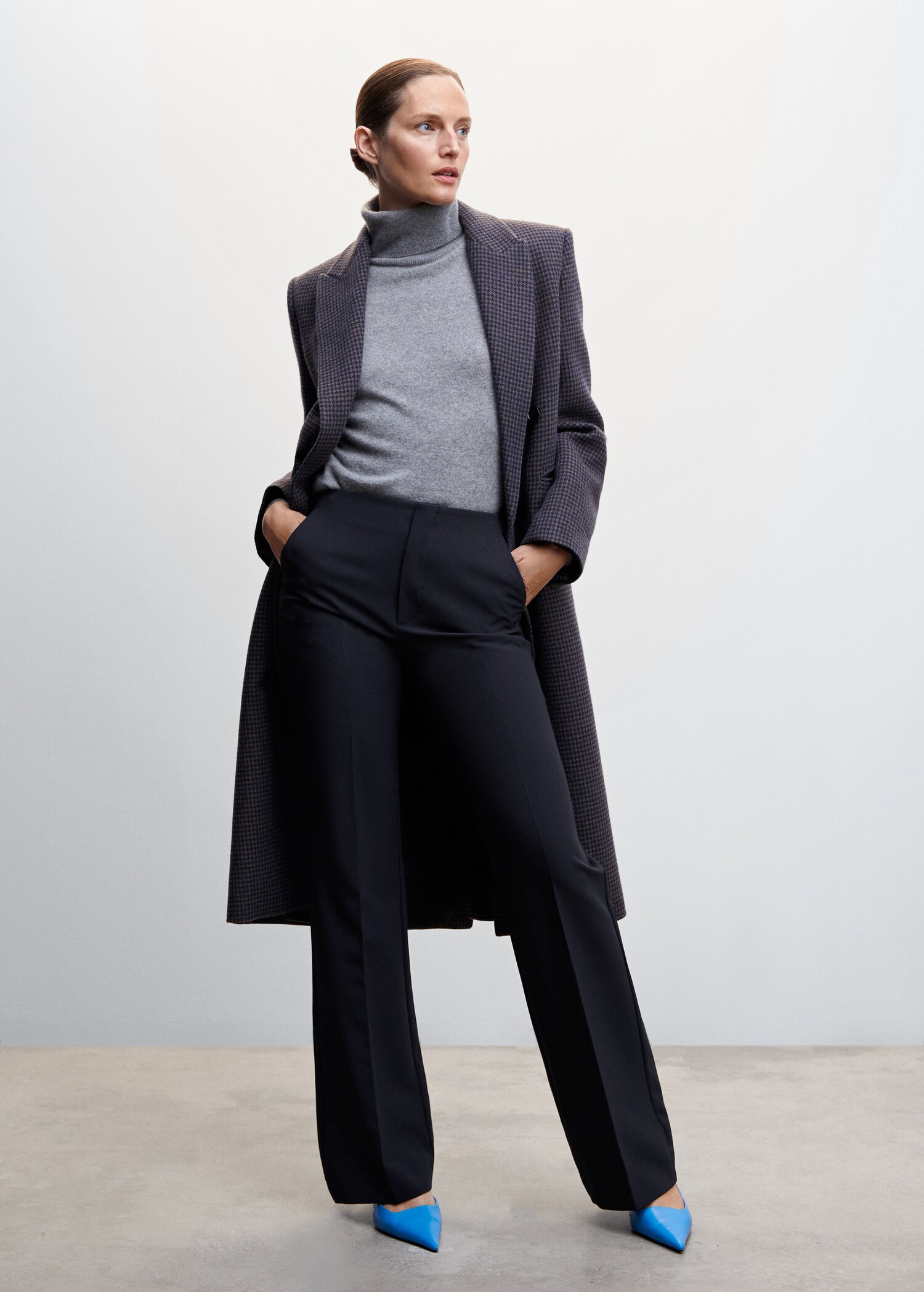 Wide leg fluid trousers - General plane