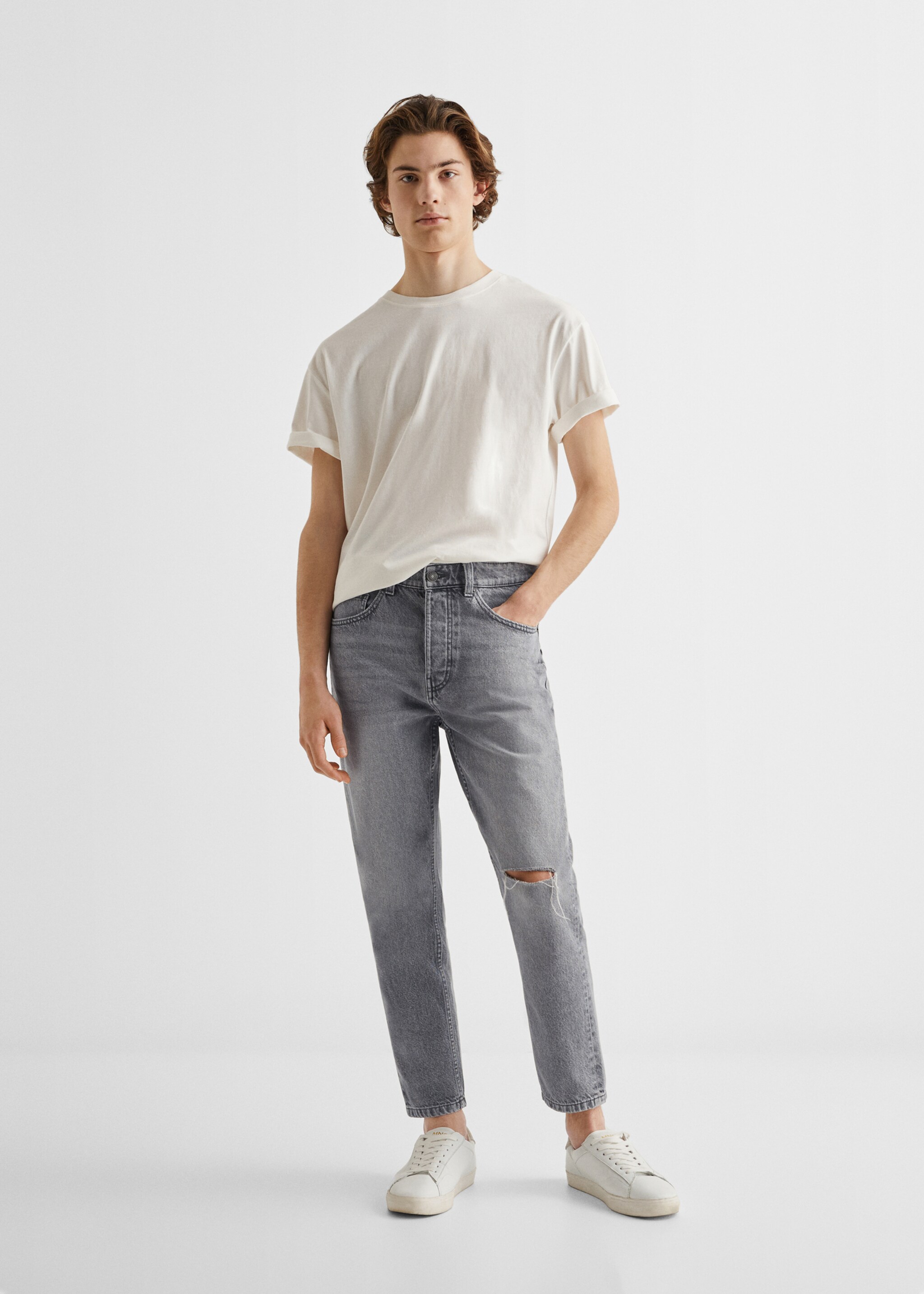 Jeans tapered-fit strappi - Piano generale