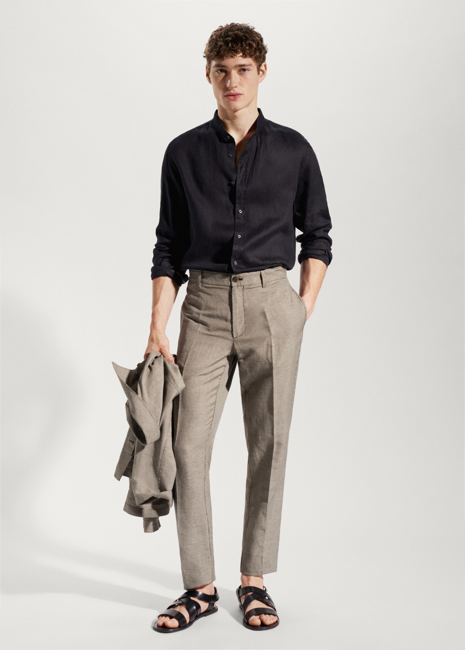 Slim fit linen trousers - General plane