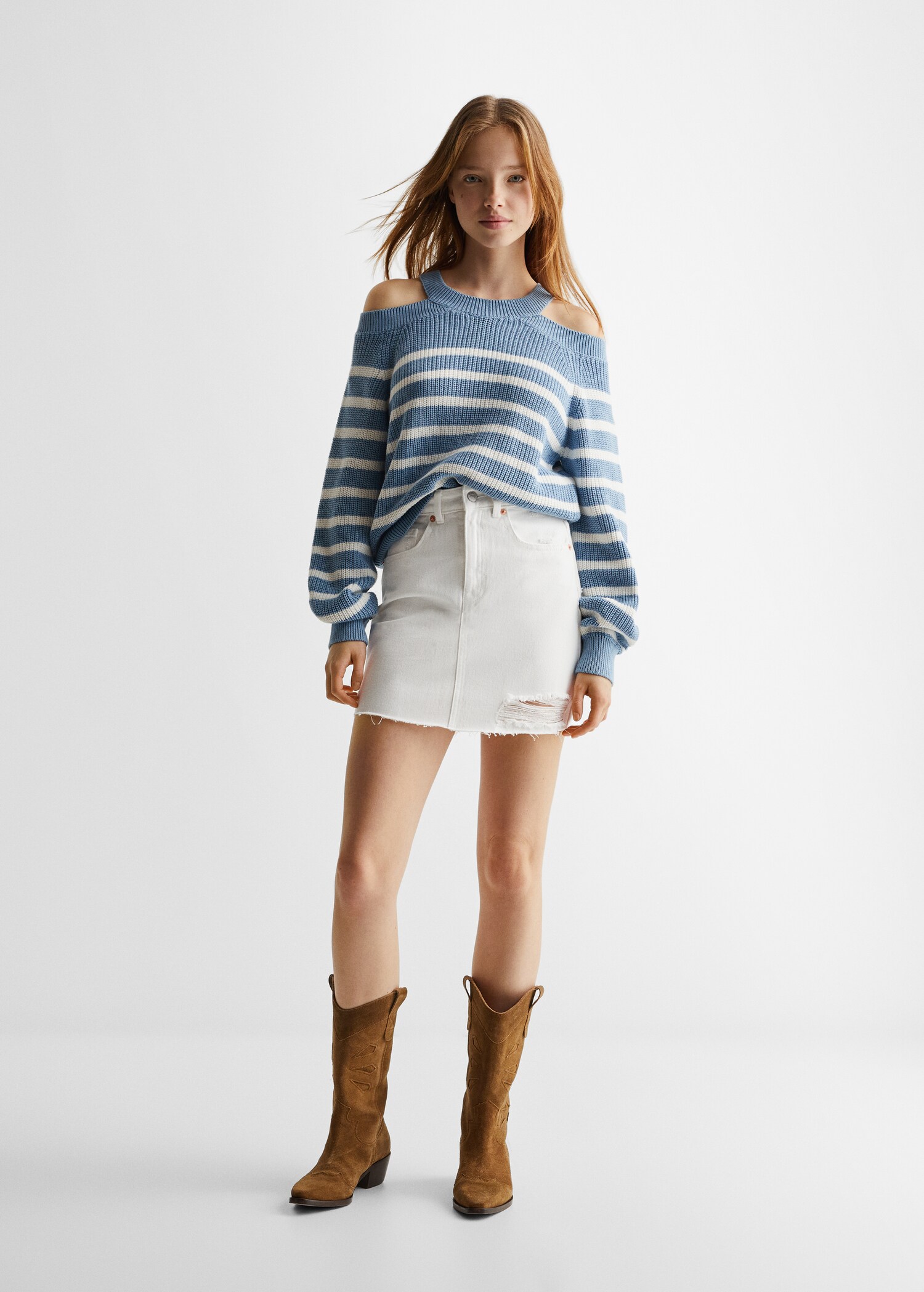 Denim miniskirt with frayed hem - General plane