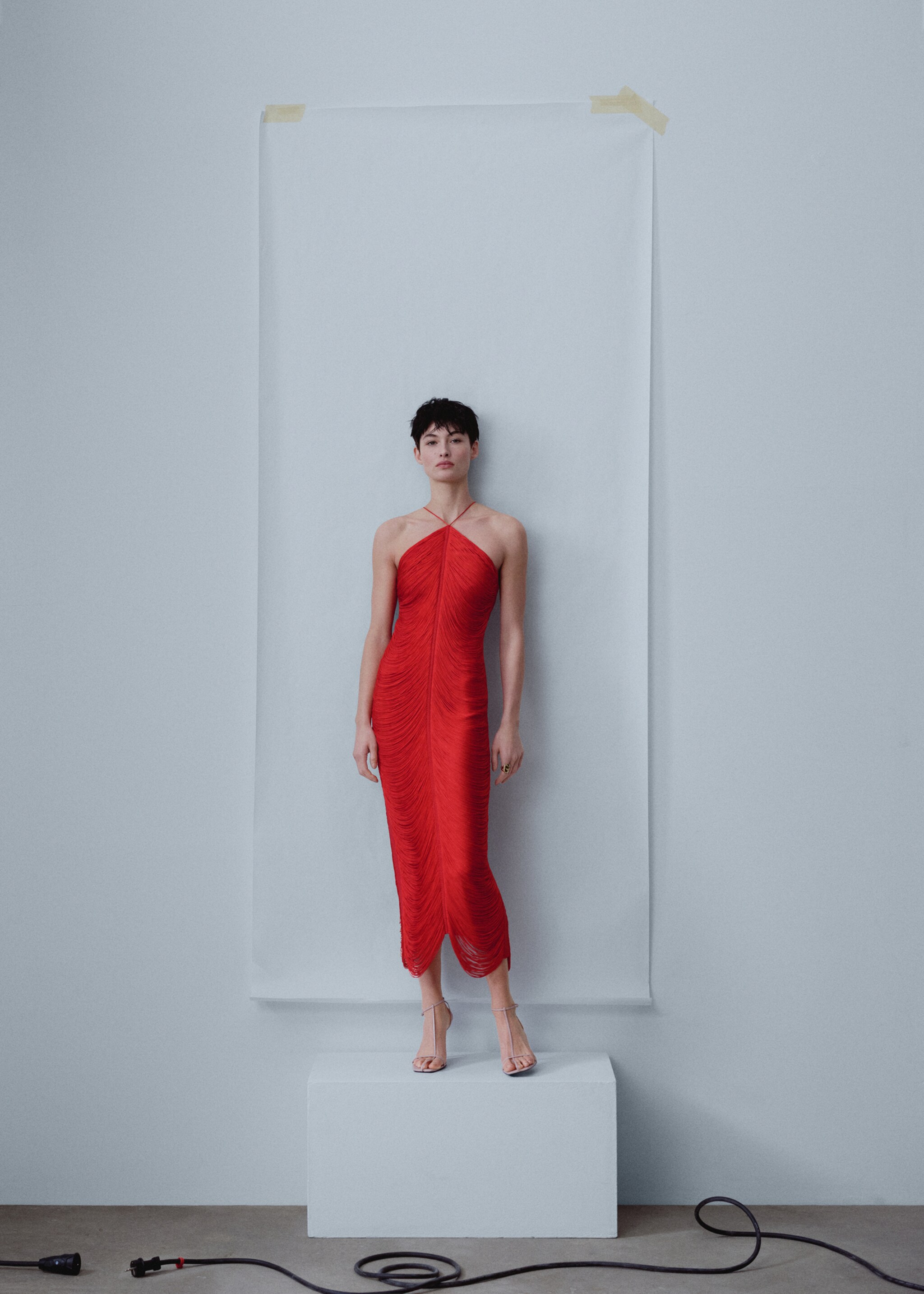 Midi-Kleid mit Fransendesign - Allgemeine Ansicht, Rot. Ref: 47026715-00.