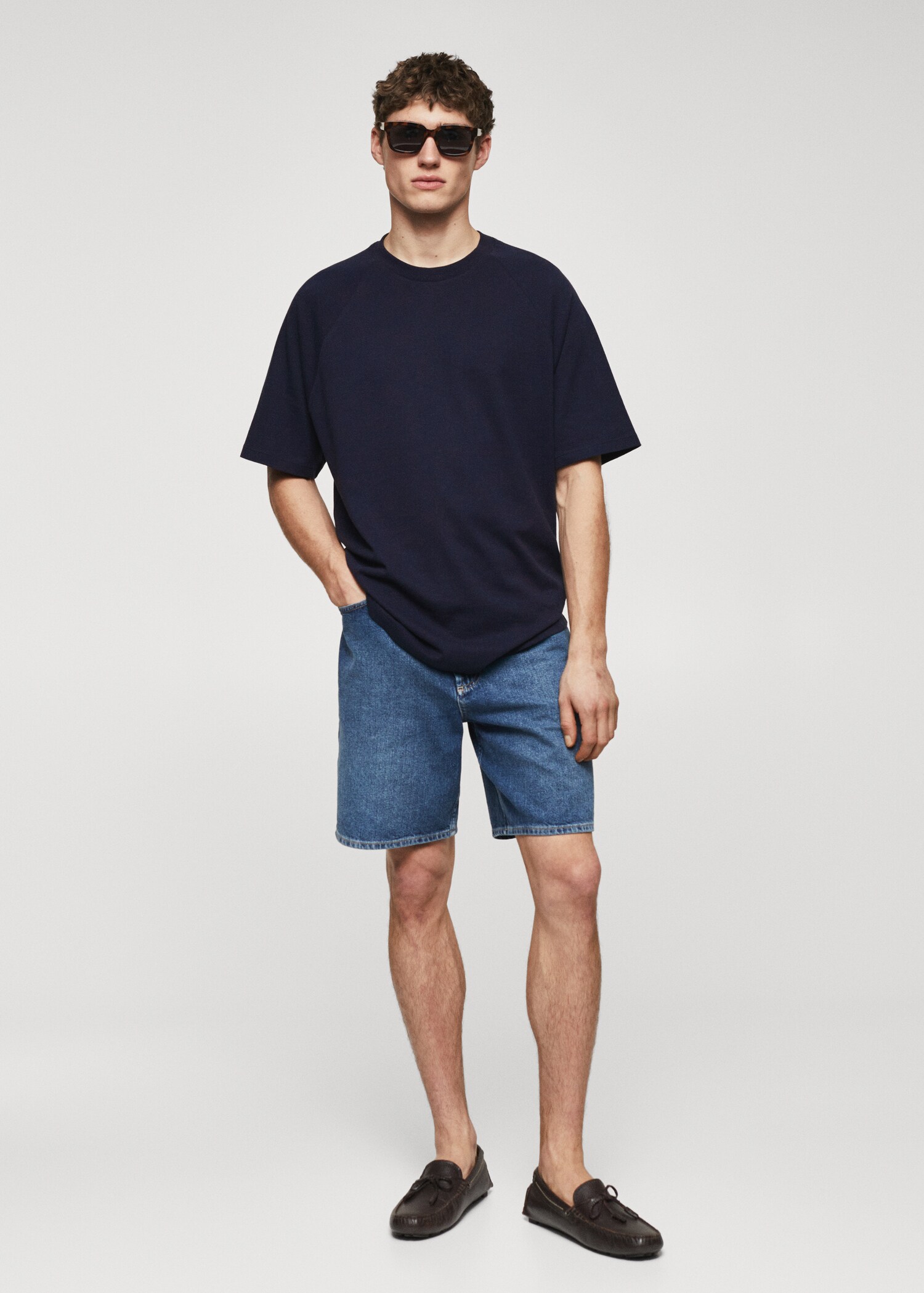 Textured cotton T-shirt - General plane