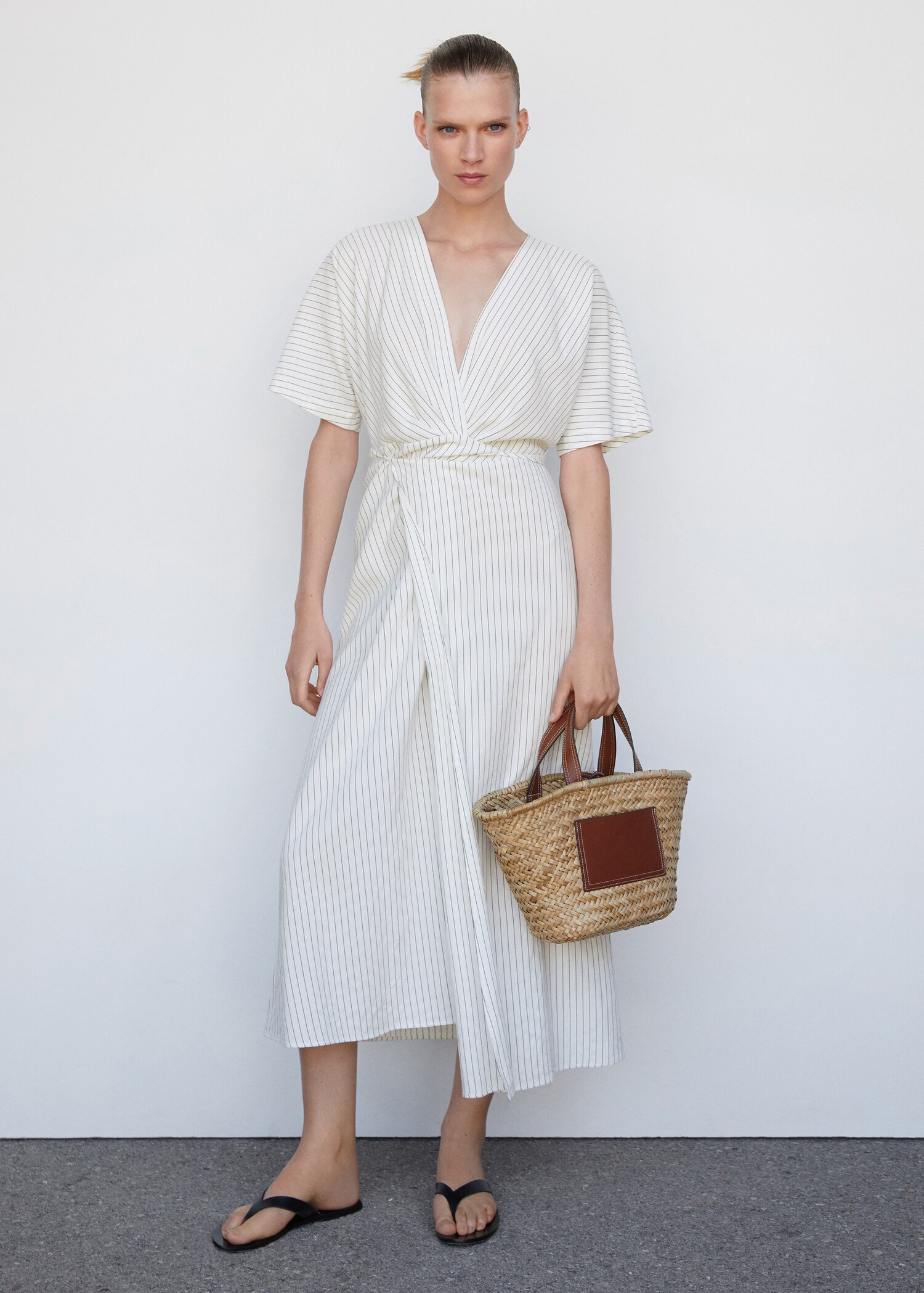 Striped wrap dress - General plane