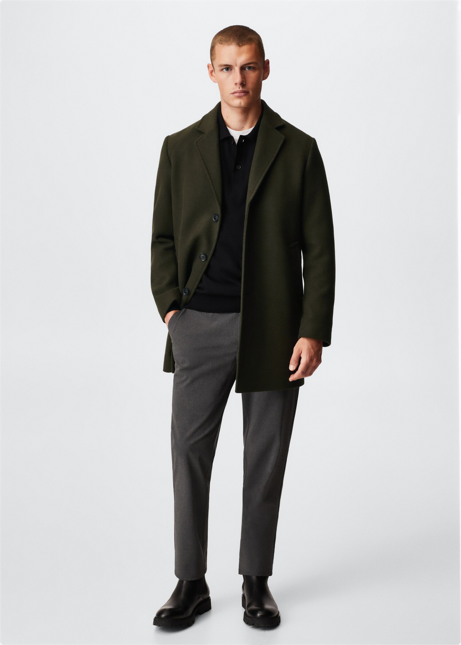 Recycled woollen coat - General plane
