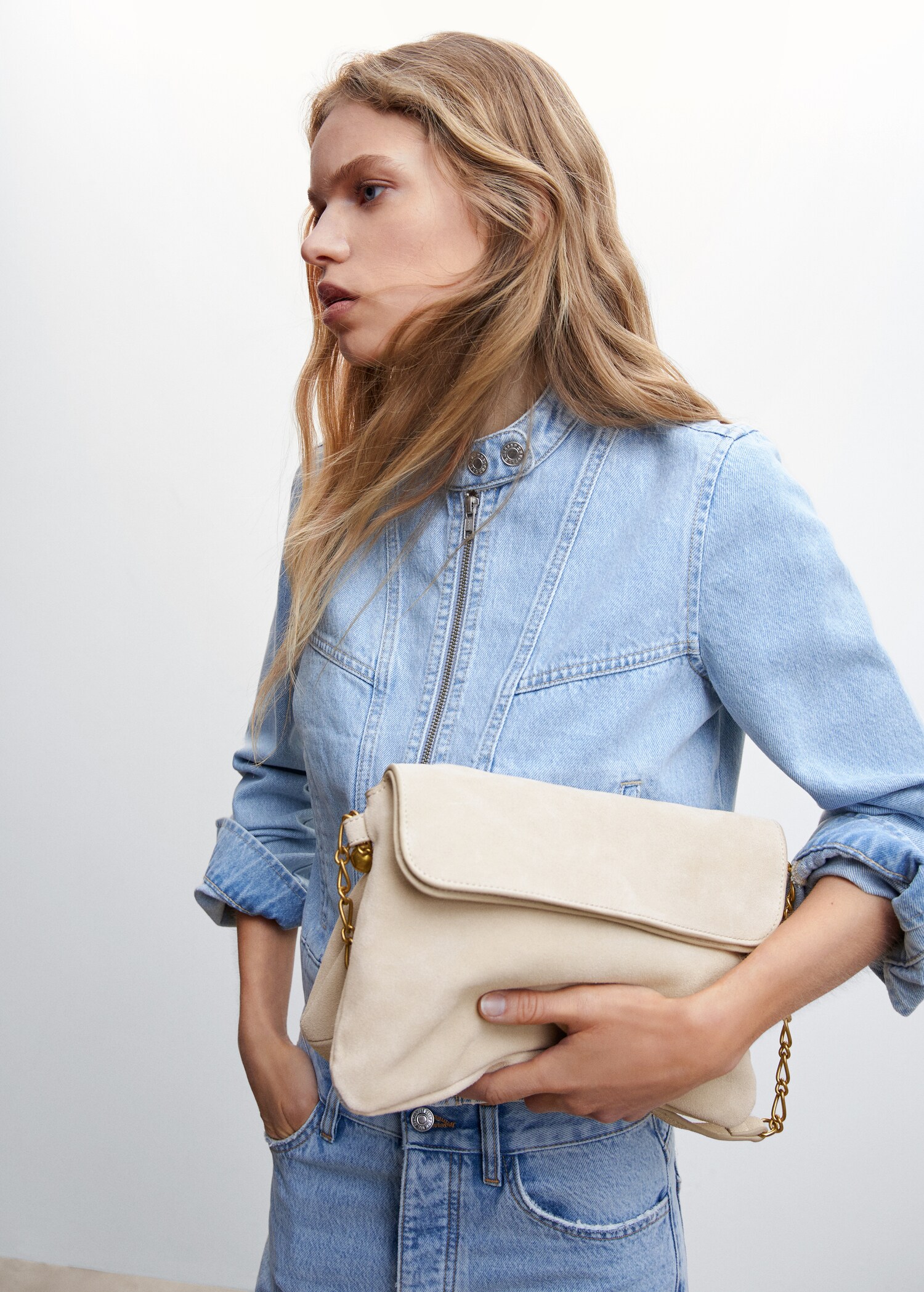 Chain suede bag - General plane