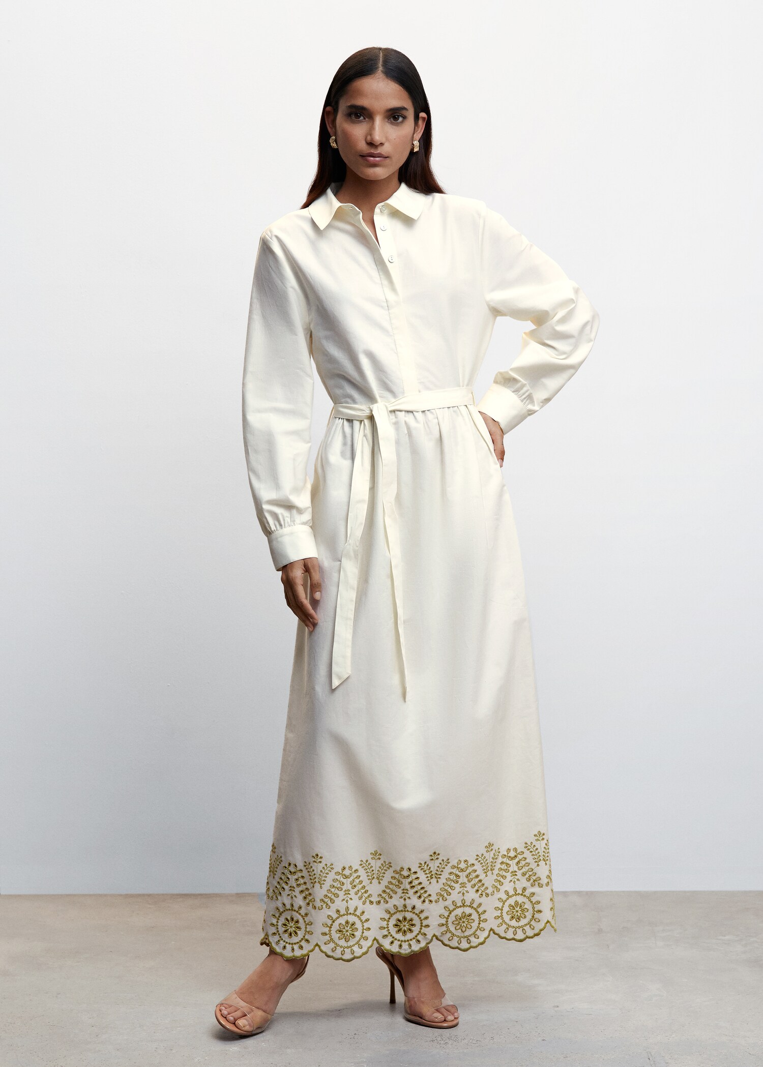 Vestit camiser llarg - Pla general