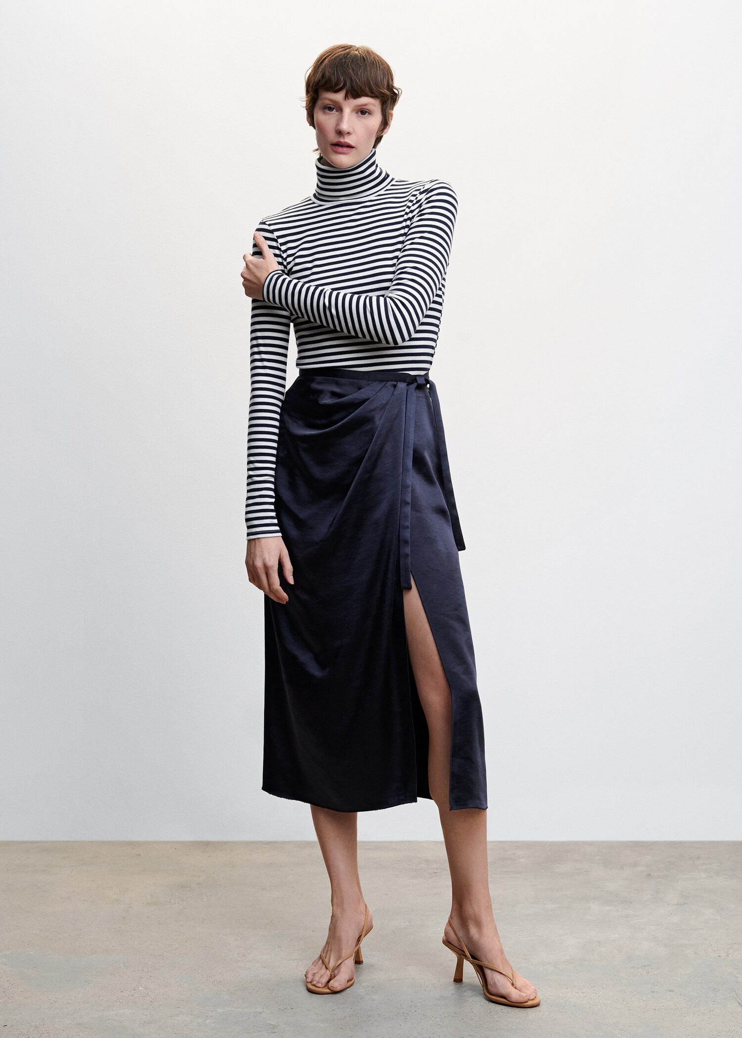 Satin wrap skirt - General plane